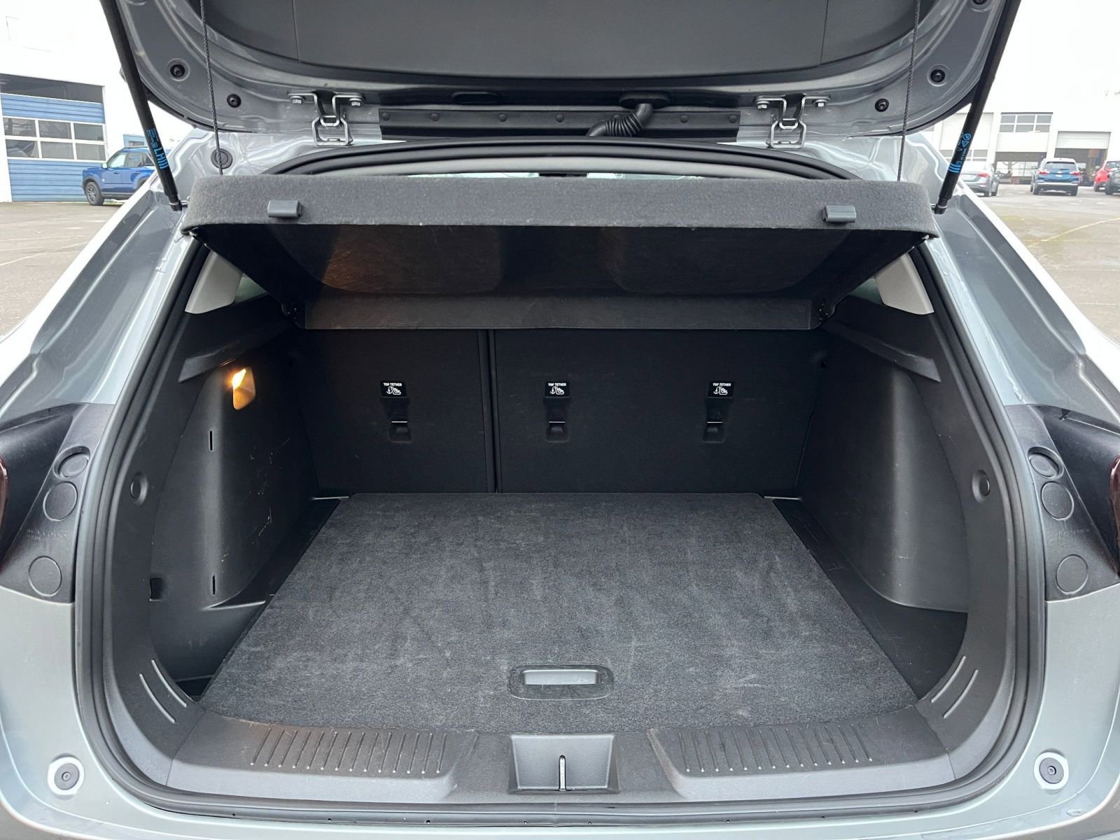 Thumbnail: 2025 Chevrolet Trax - 29