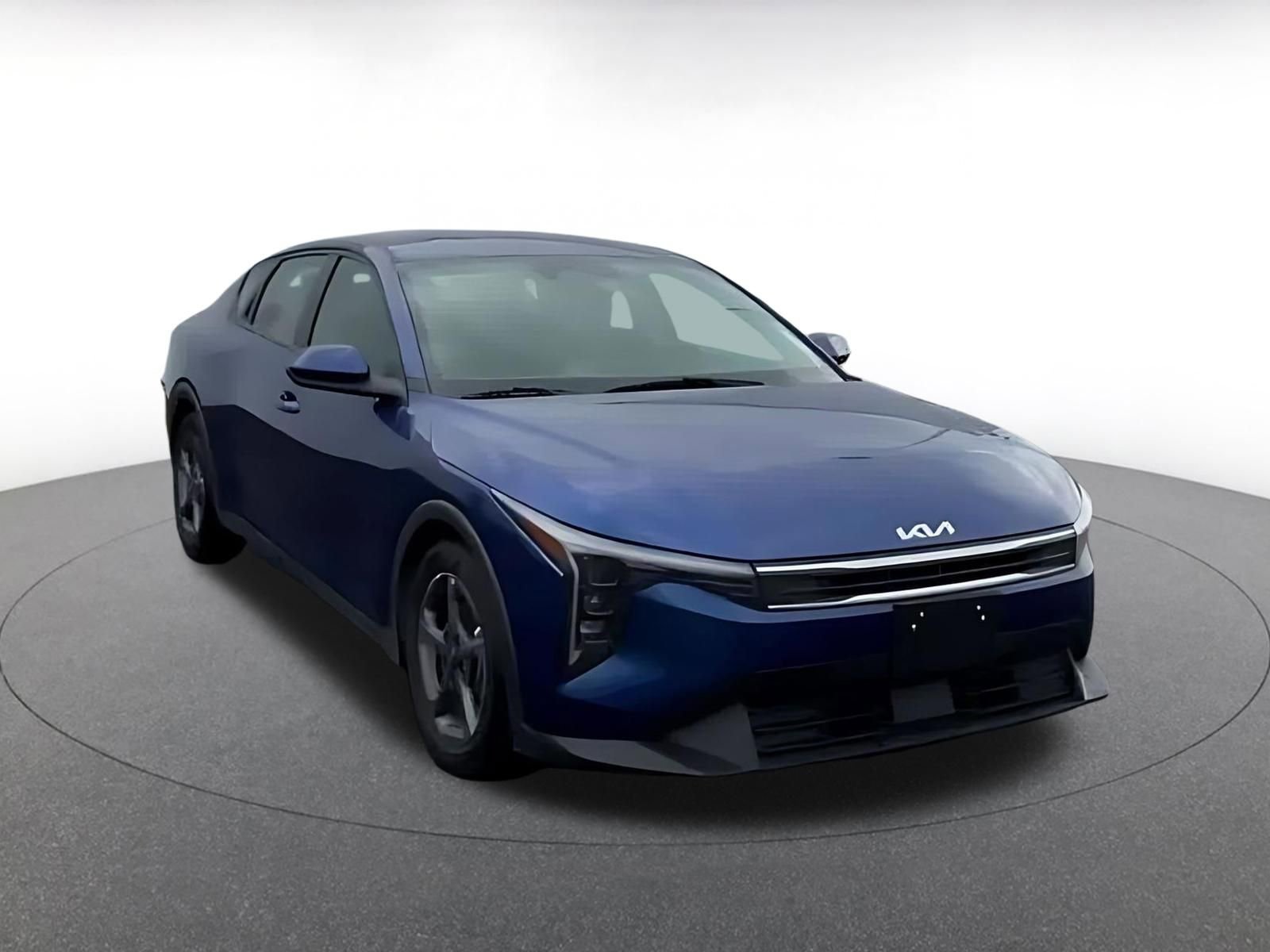 Thumbnail: 2025 Kia K4 - 3