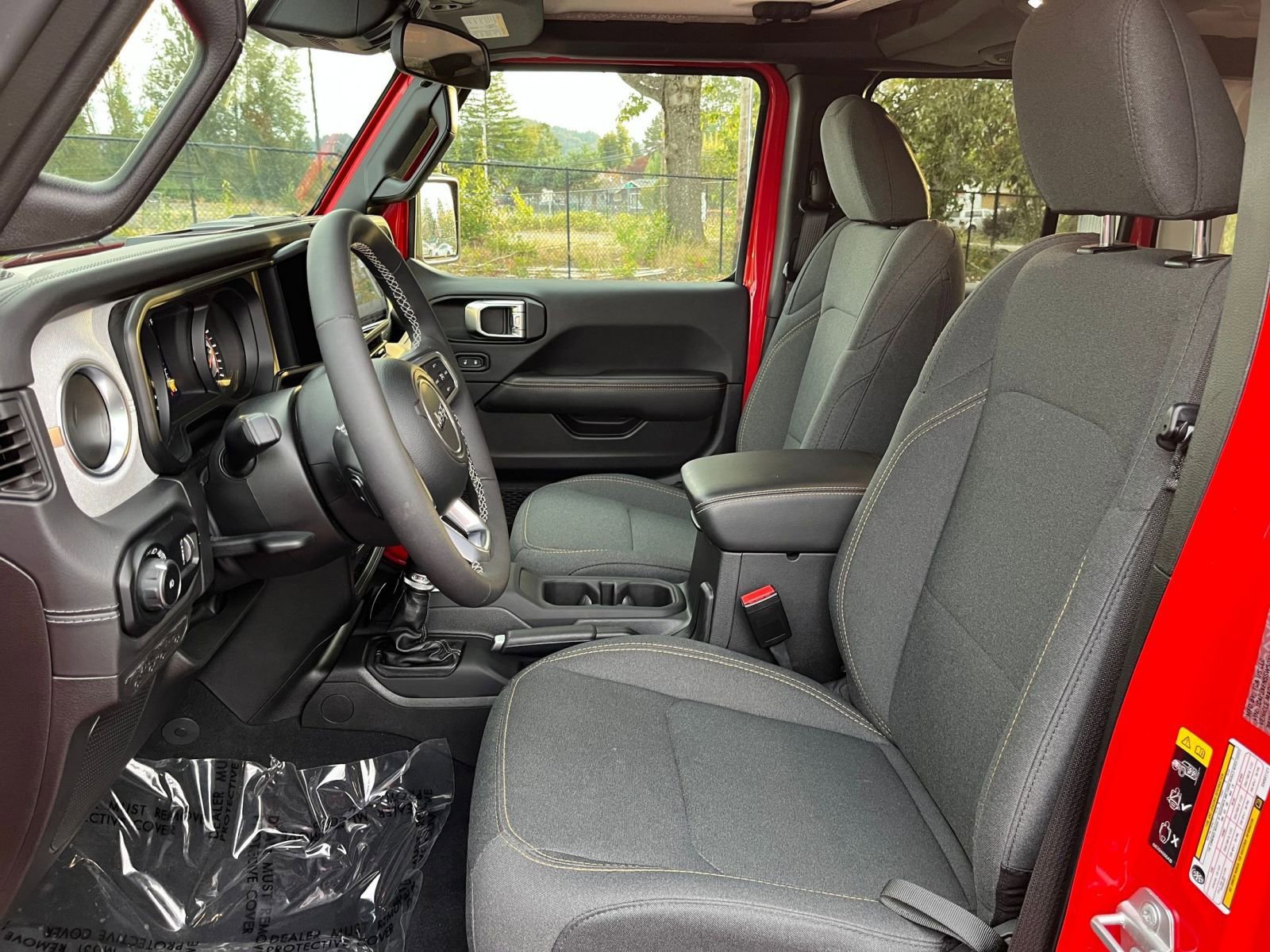 Thumbnail: 2025 Jeep Wrangler - 34