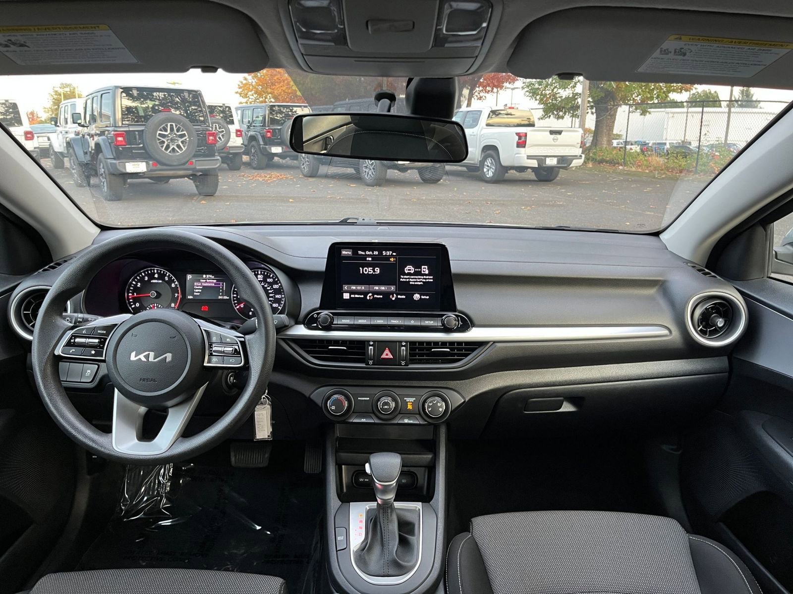 Thumbnail: 2024 Kia Forte - 31