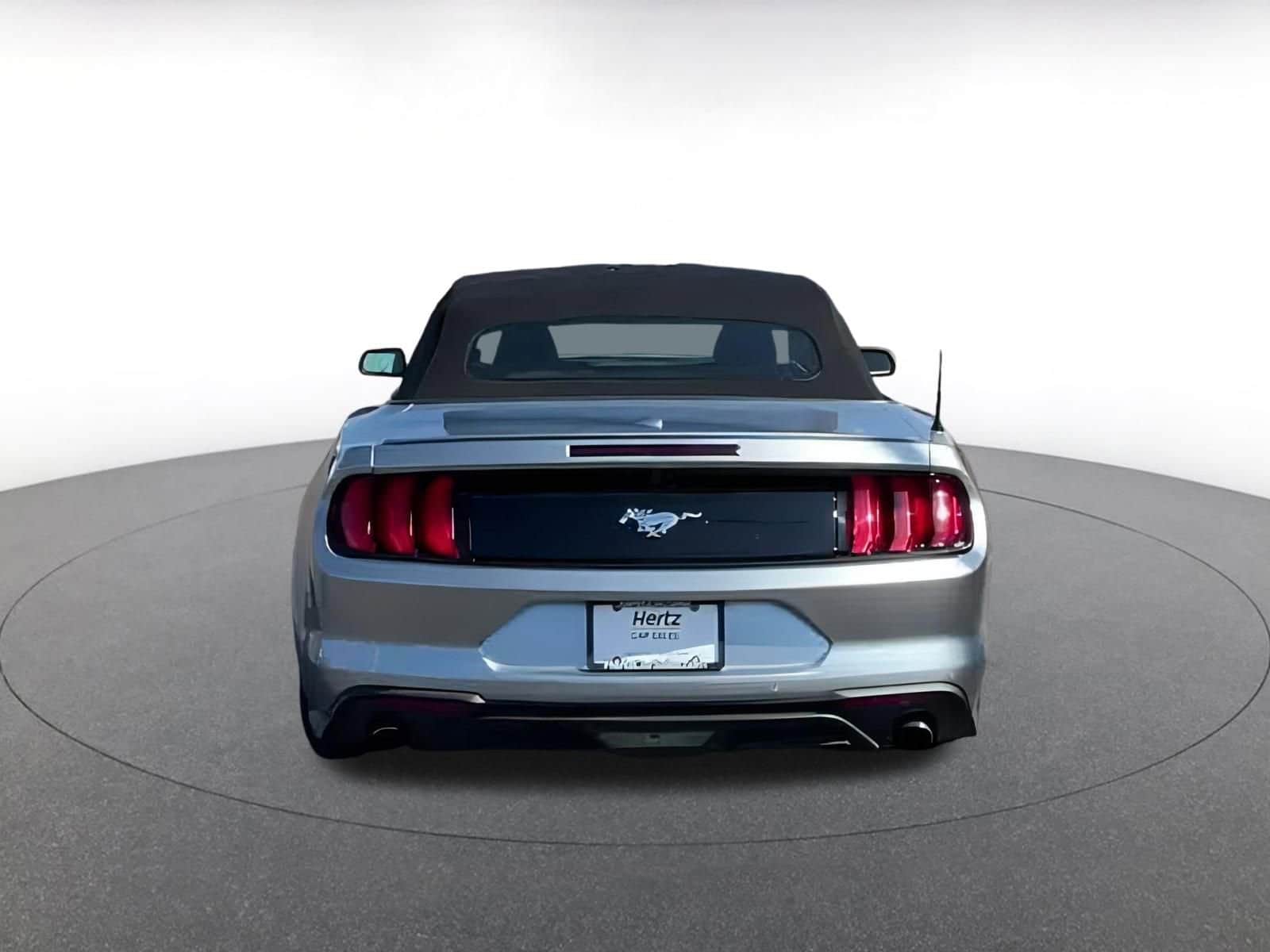 2023 Ford Mustang  12