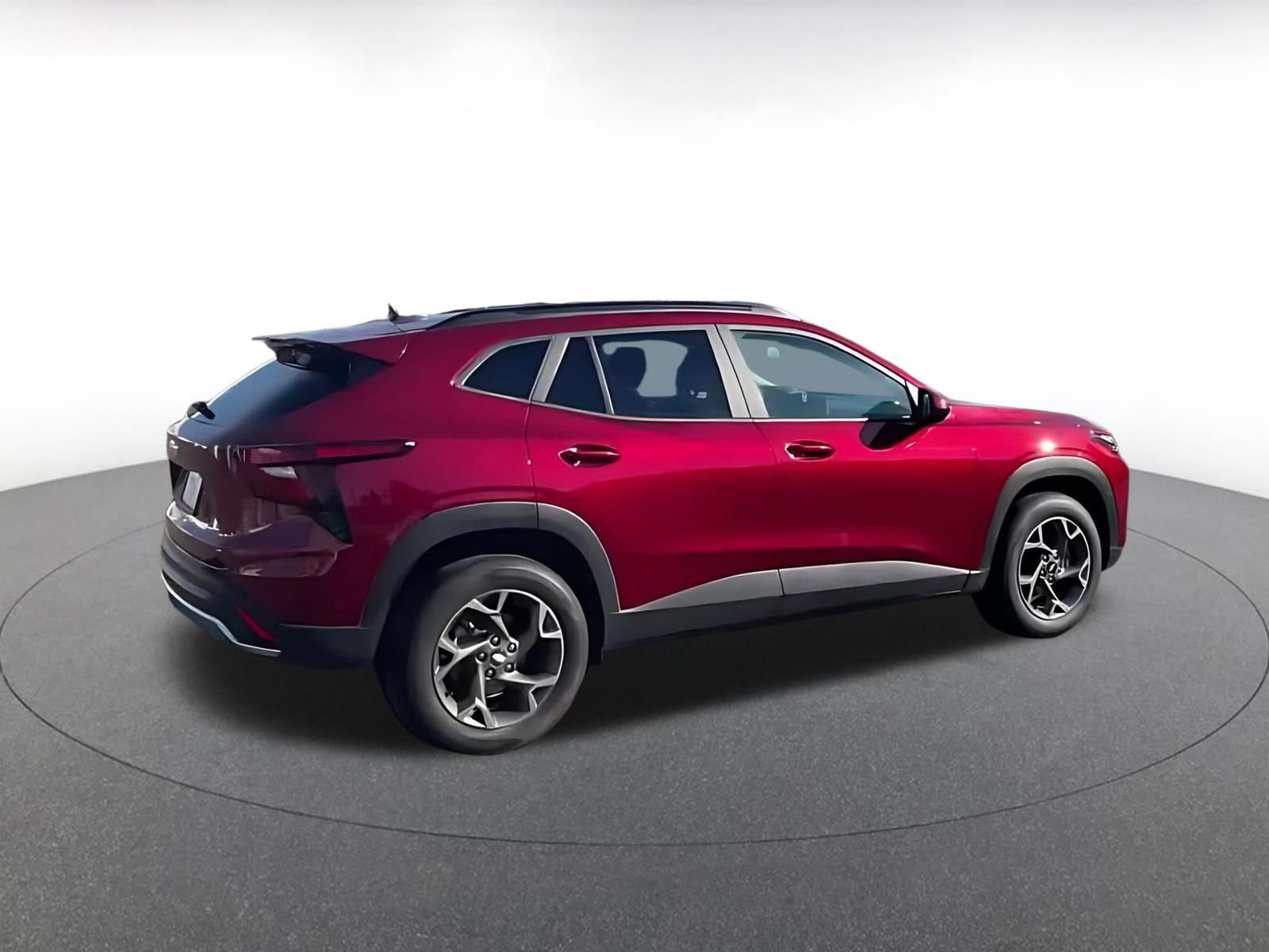 Thumbnail: 2025 Chevrolet Trax - 12