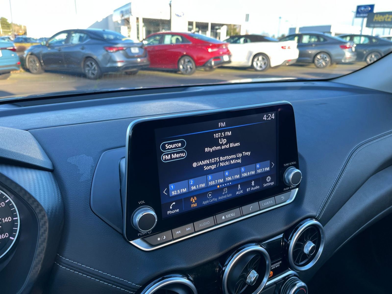 Thumbnail: 2024 Nissan Sentra - 17