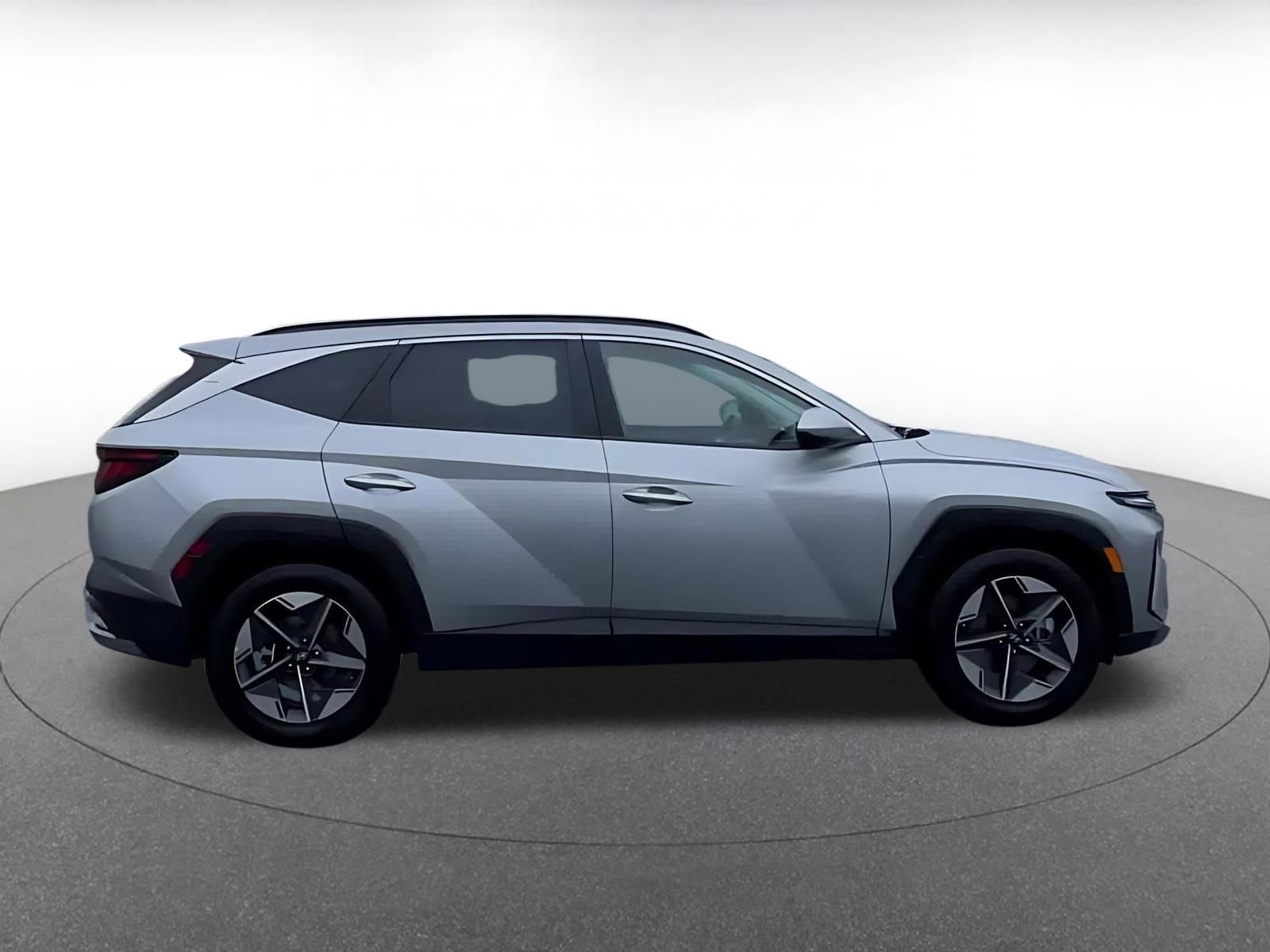 Thumbnail: 2025 Hyundai Tucson - 16