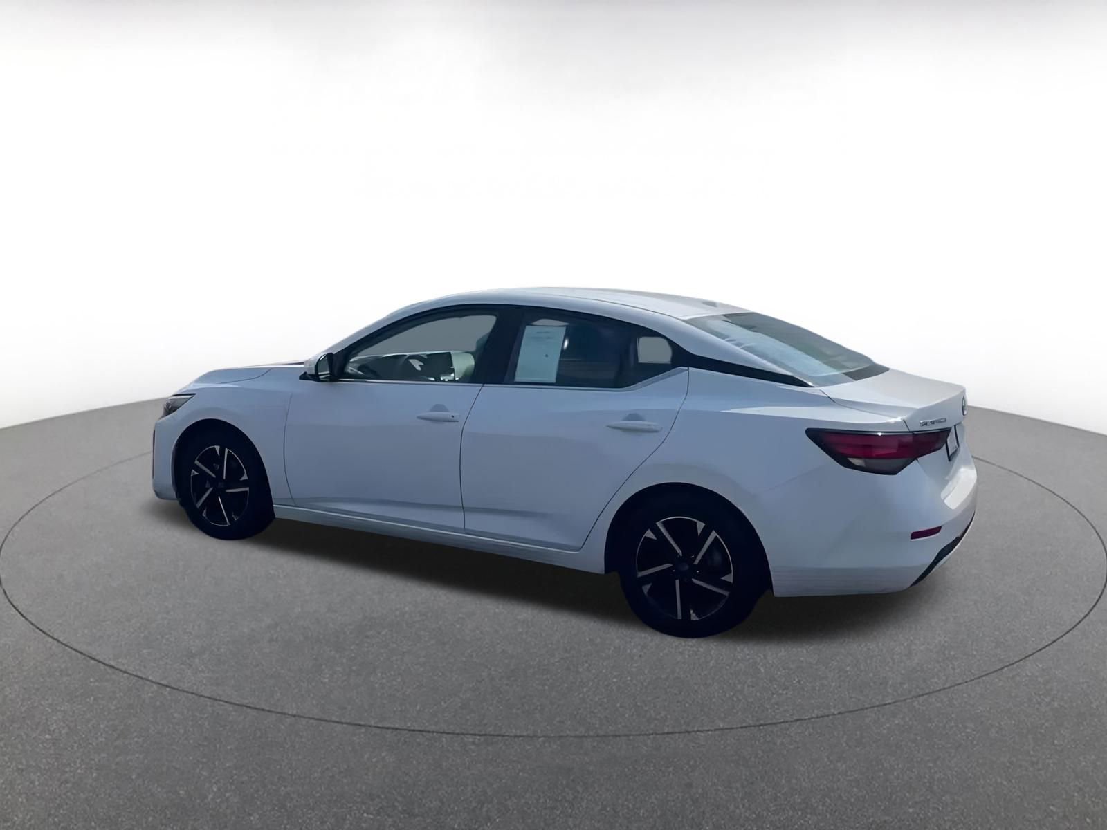 Thumbnail: 2024 Nissan Sentra - 4