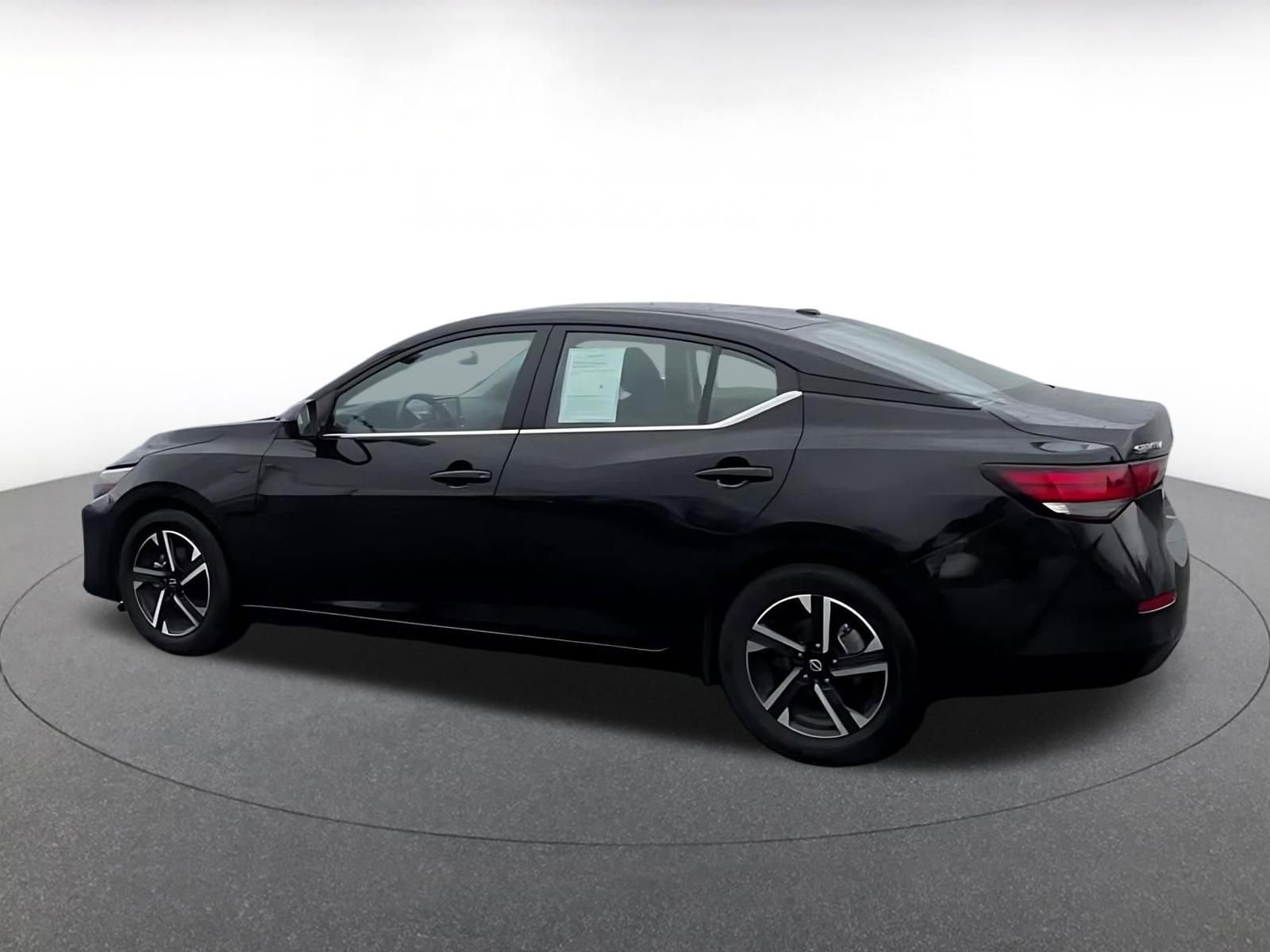 Thumbnail: 2025 Nissan Sentra - 16