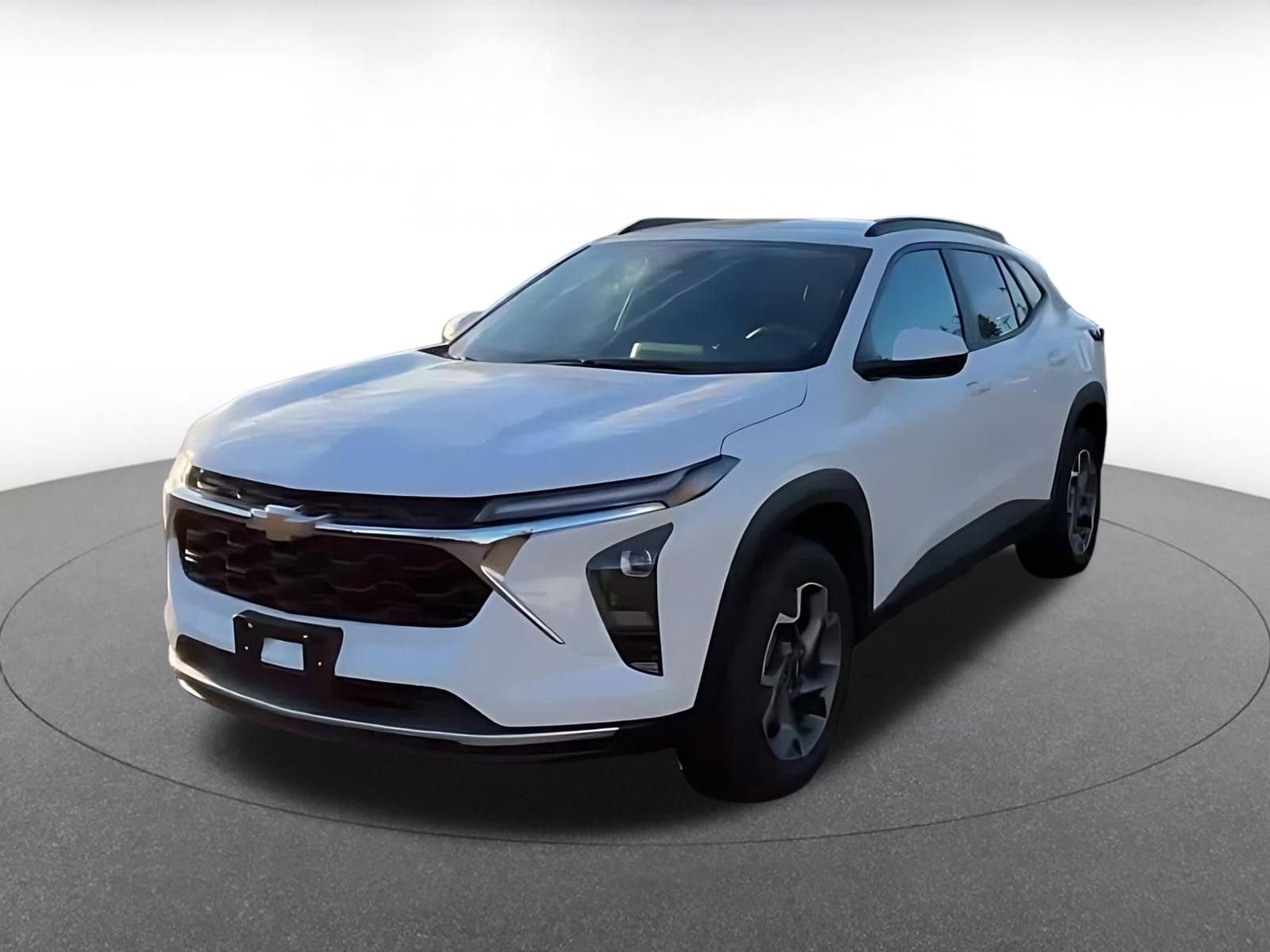 Thumbnail: 2025 Chevrolet Trax - 4