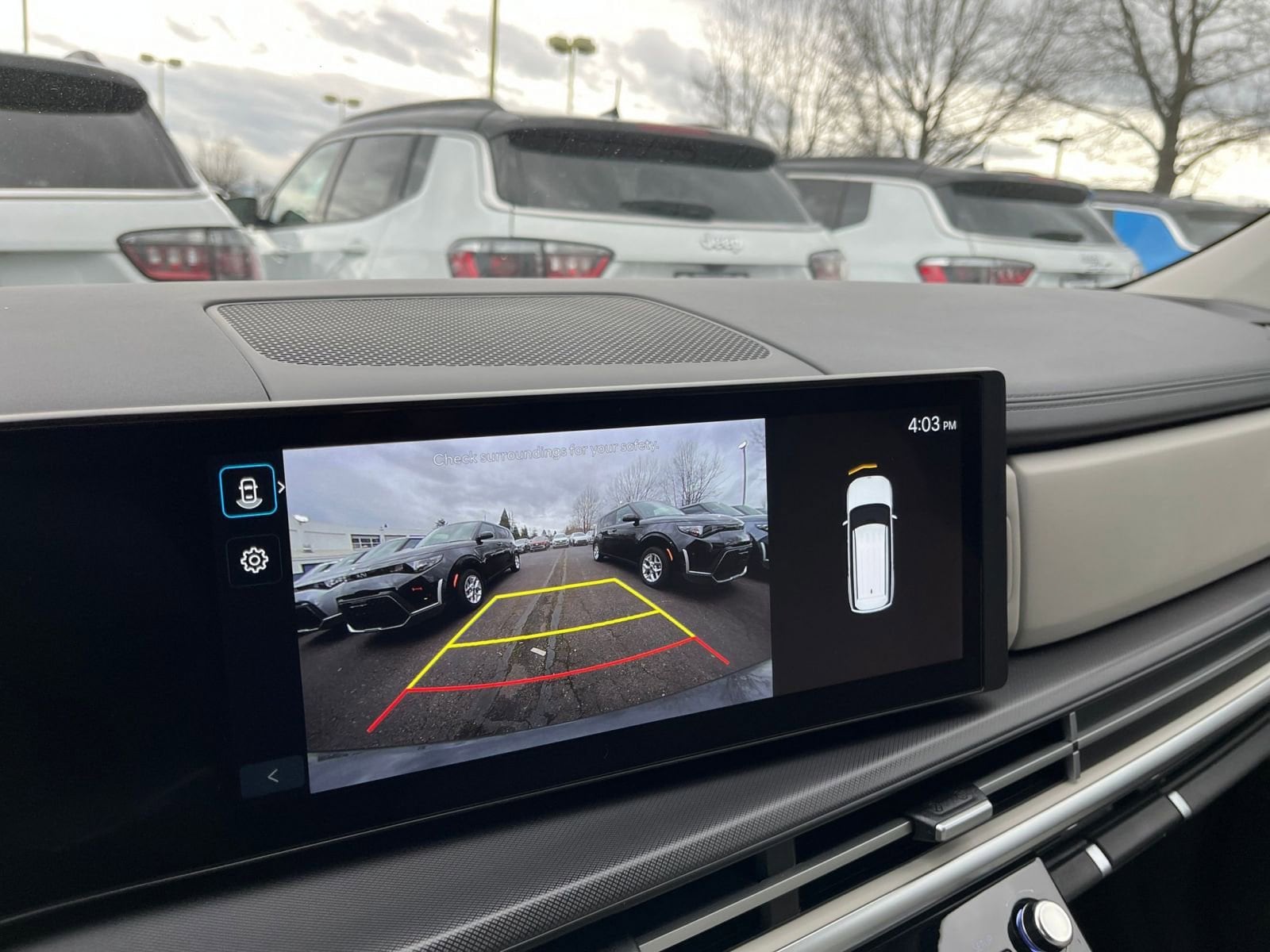 Thumbnail: 2025 Hyundai Santa Fe - 28