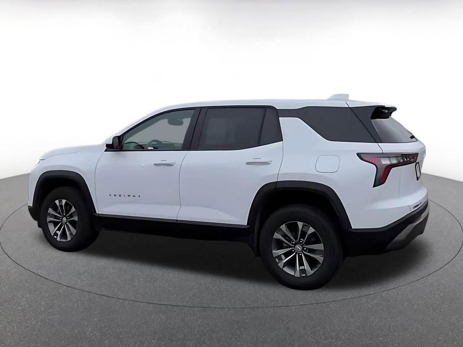 Thumbnail: 2025 Chevrolet Equinox - 10