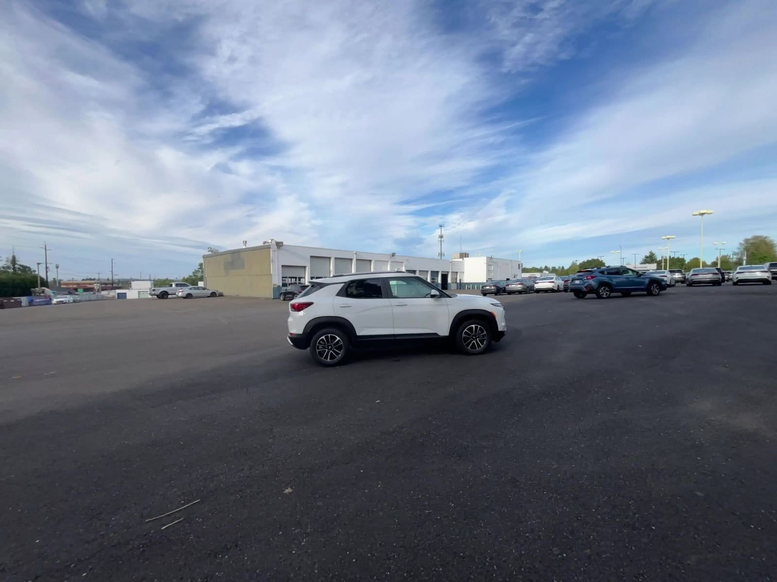 Thumbnail: 2024 Chevrolet TrailBlazer - 14