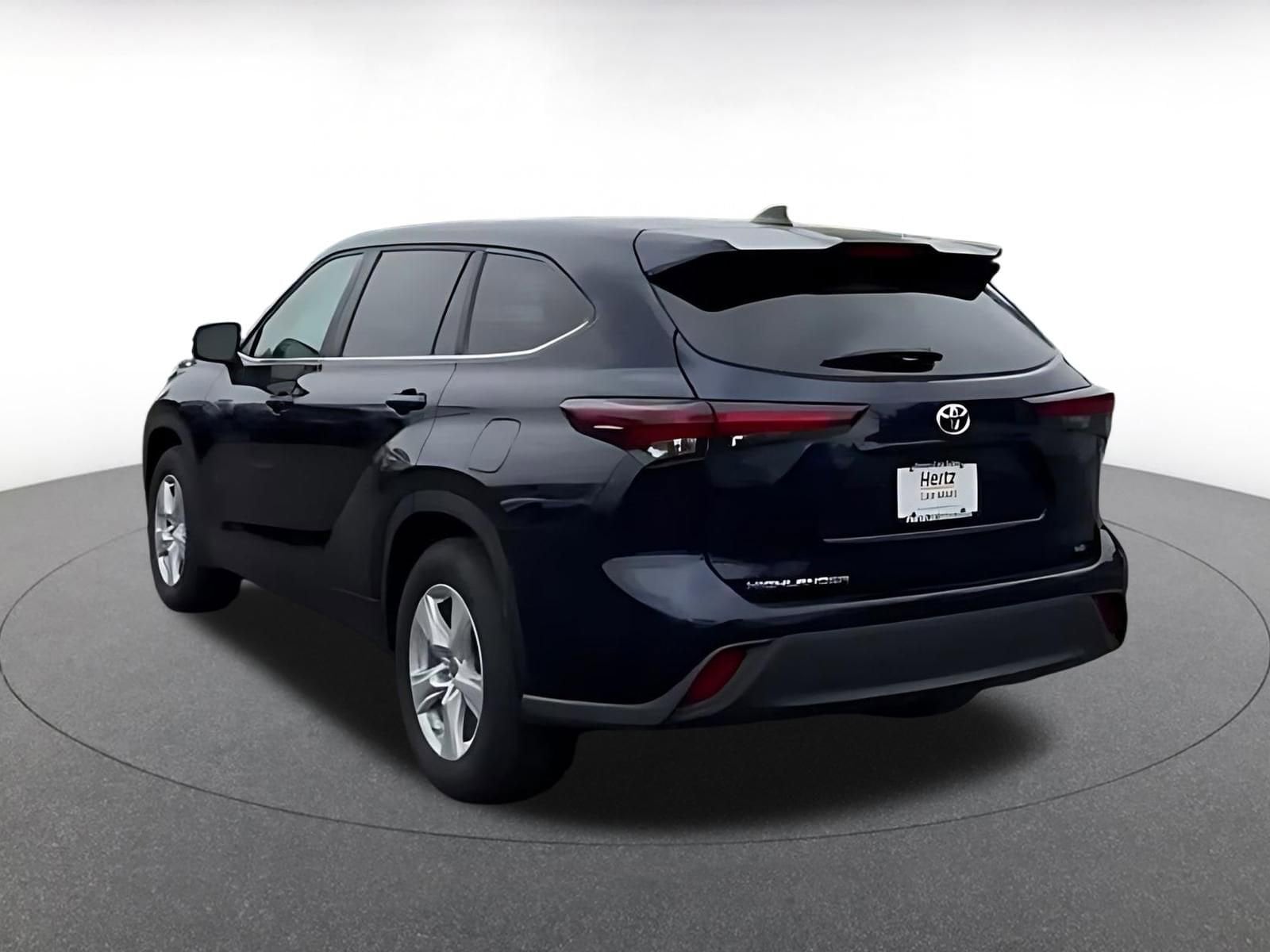 Thumbnail: 2025 Toyota Highlander - 12