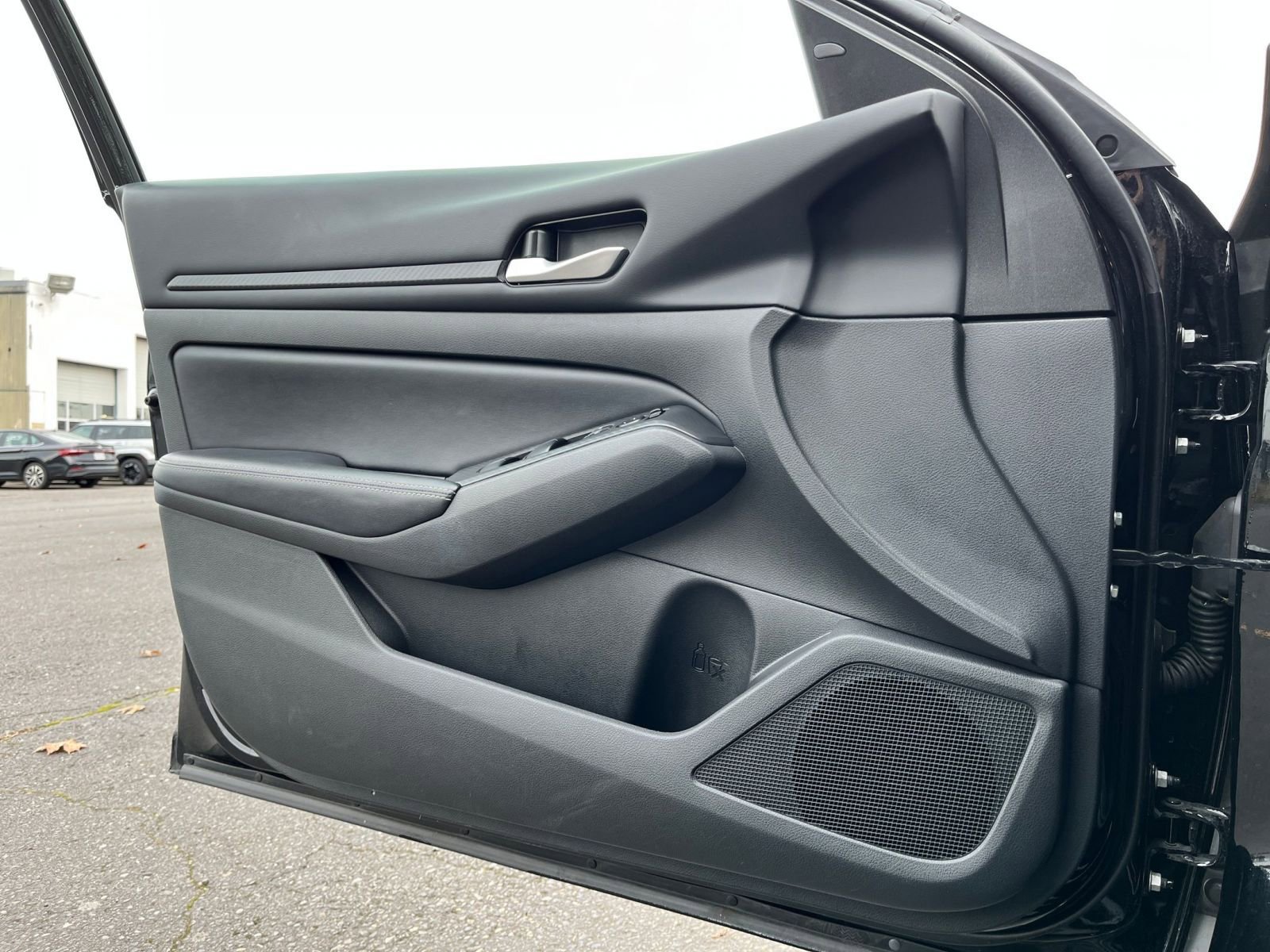 Thumbnail: 2024 Nissan Altima - 20