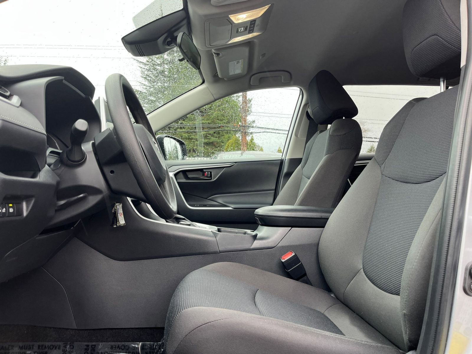 Thumbnail: 2025 Toyota RAV4 - 25