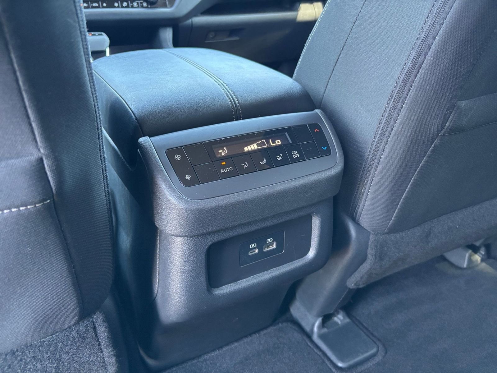 Thumbnail: 2025 Nissan Pathfinder - 25