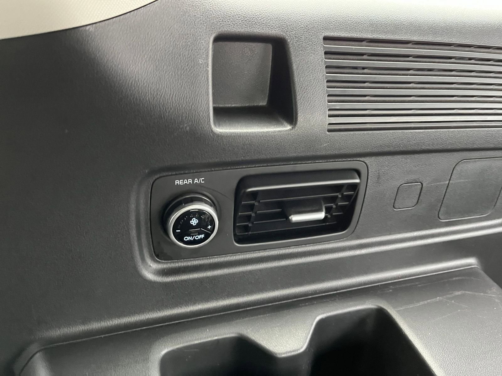 Thumbnail: 2025 Hyundai Santa Fe - 25