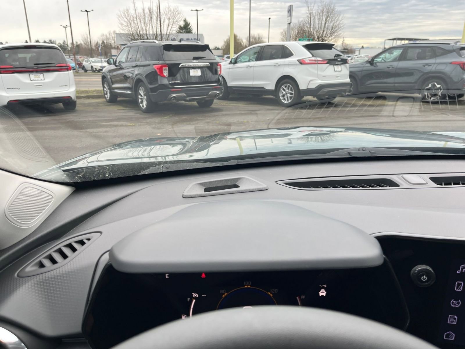 Thumbnail: 2025 Chevrolet Trax - 33