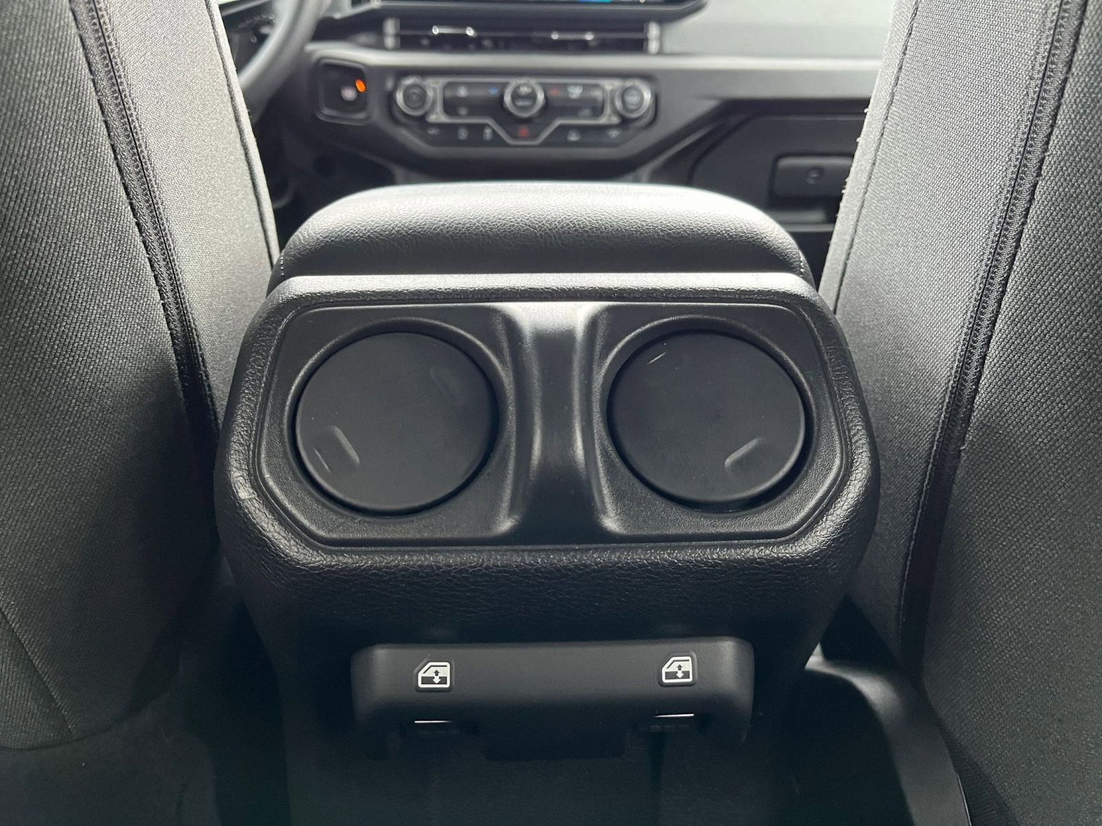 Thumbnail: 2025 Jeep Wrangler - 23