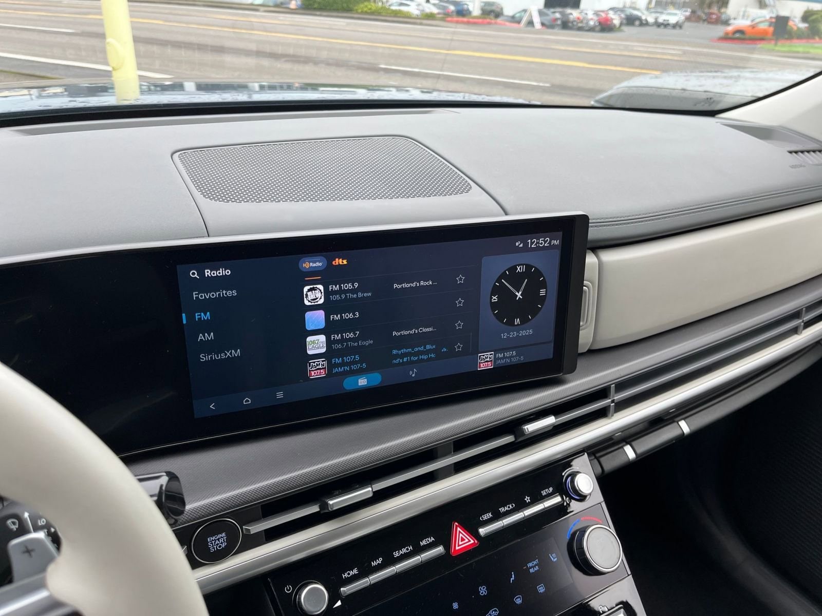 Thumbnail: 2025 Hyundai Santa Fe - 20