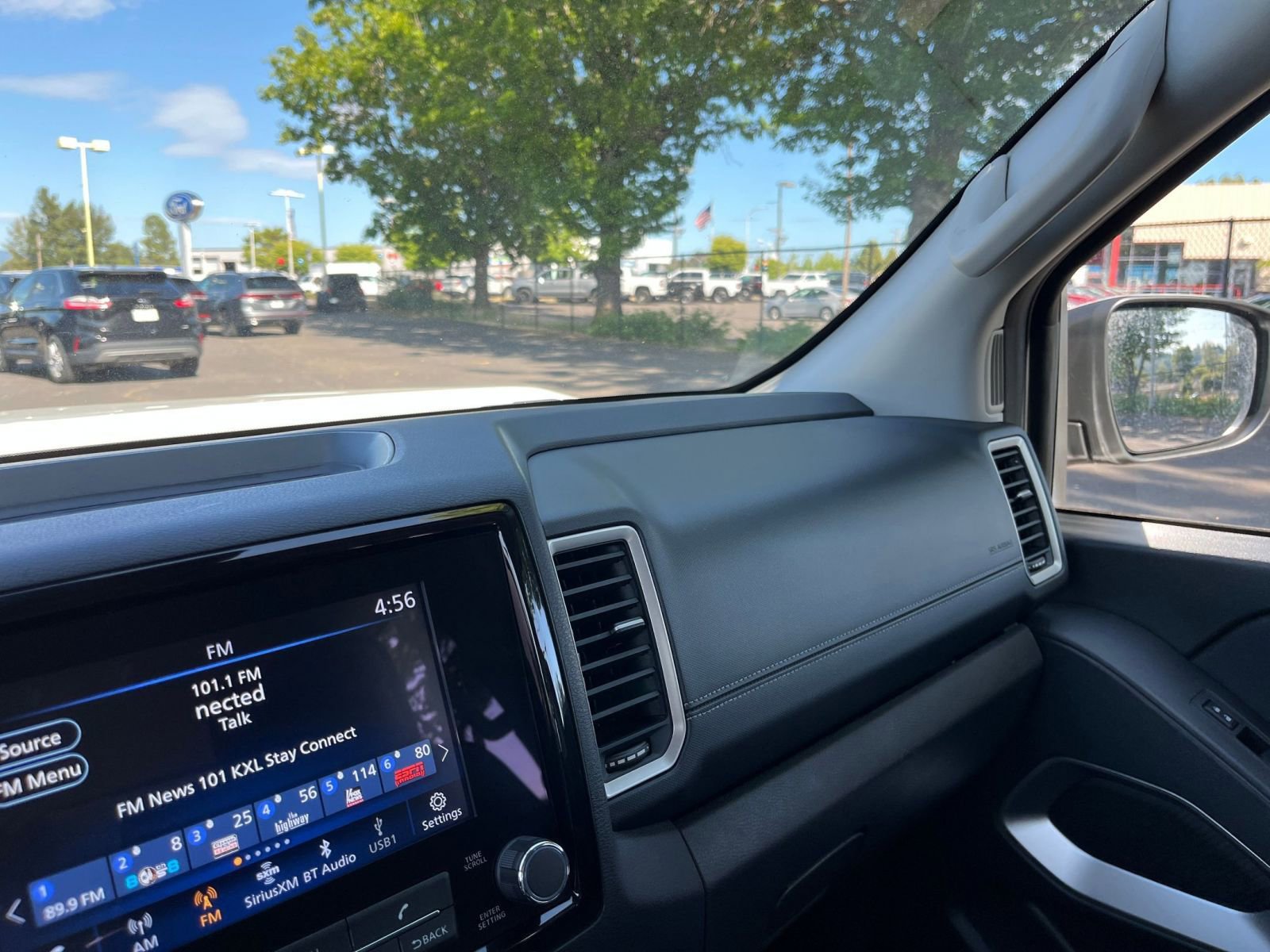 Thumbnail: 2024 Nissan Frontier - 34