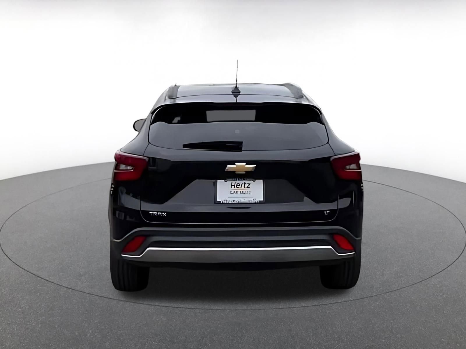 Thumbnail: 2025 Chevrolet Trax - 12