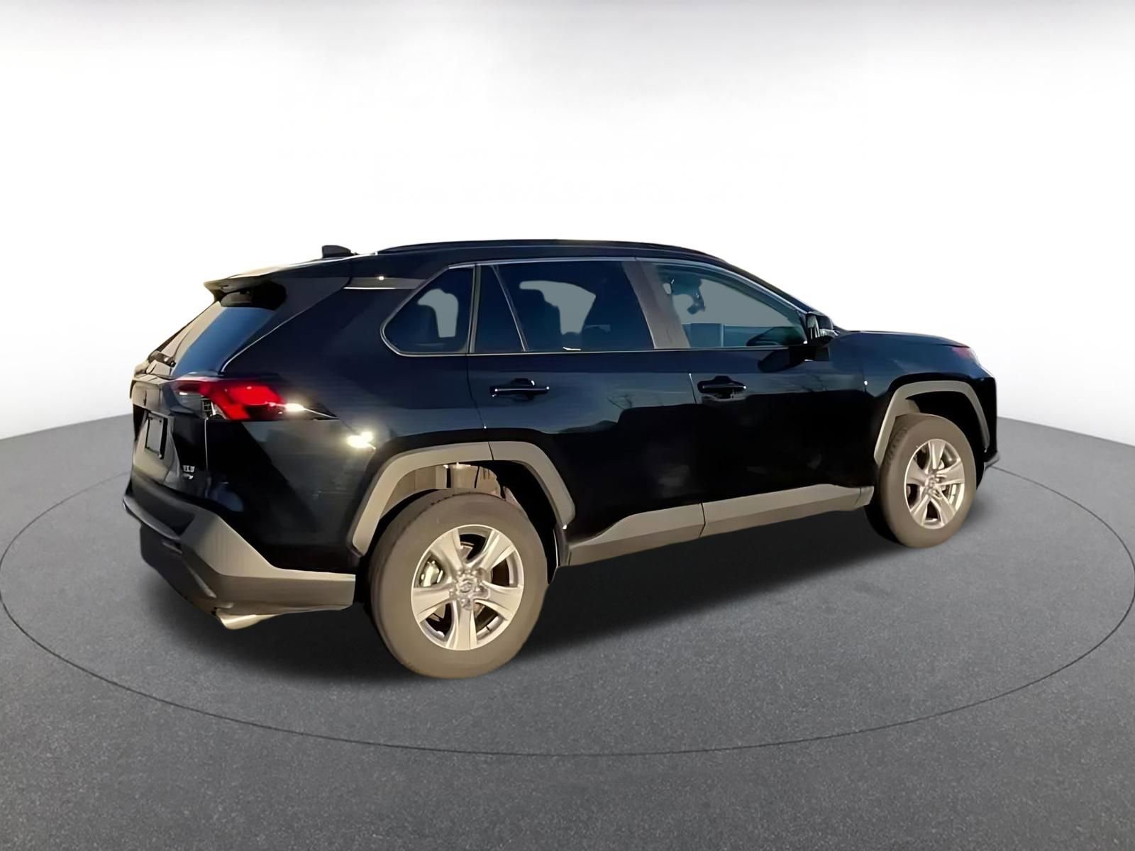 Thumbnail: 2025 Toyota RAV4 - 12