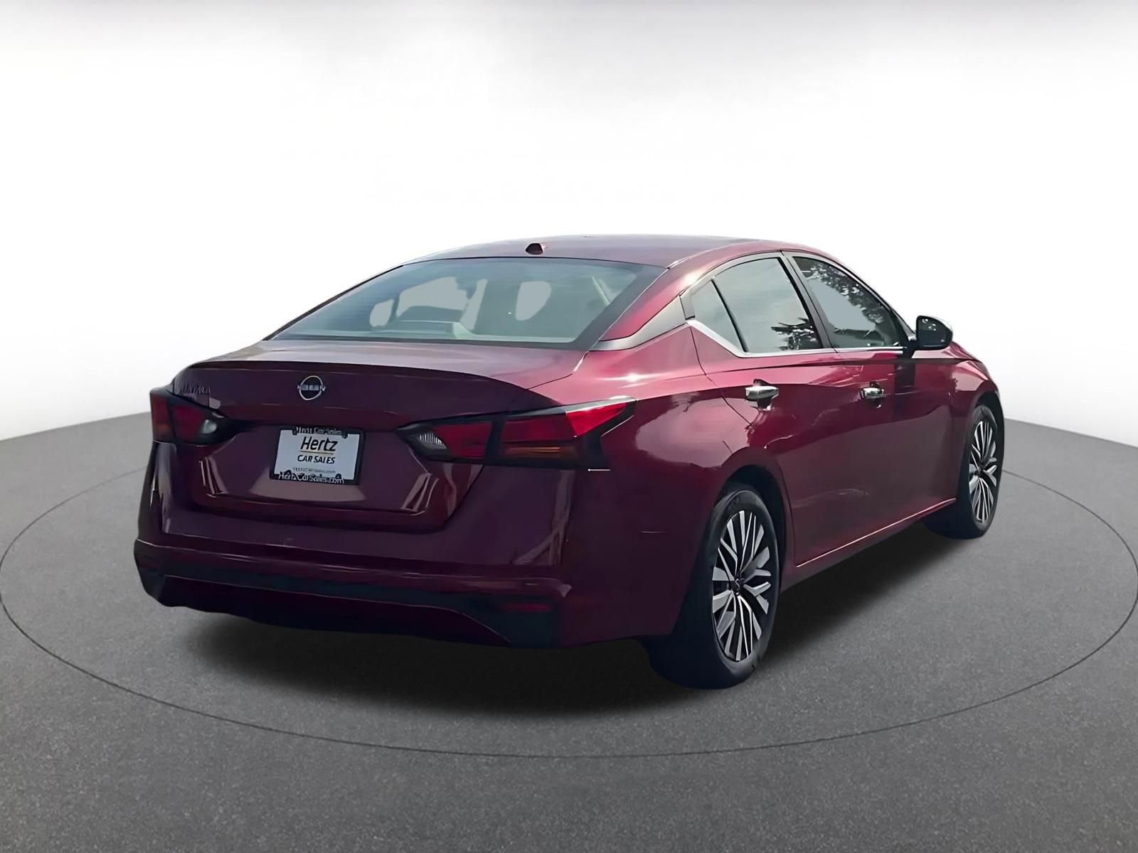 Thumbnail: 2025 Nissan Altima - 14