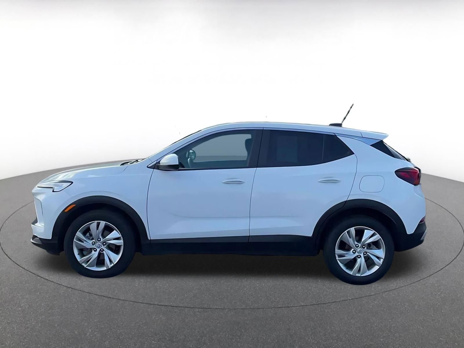 Thumbnail: 2025 Buick Encore GX - 9