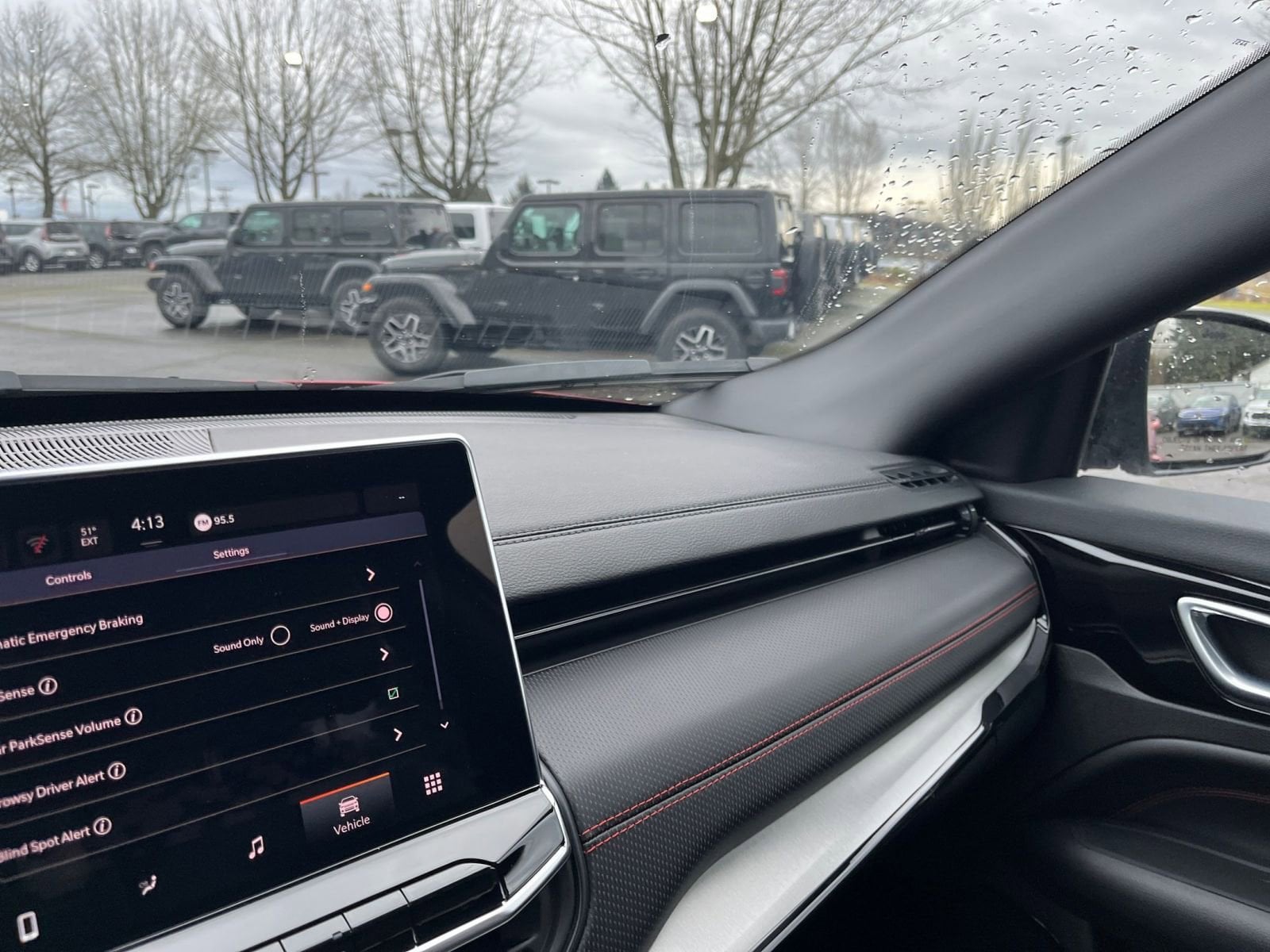 Thumbnail: 2025 Jeep Compass - 35