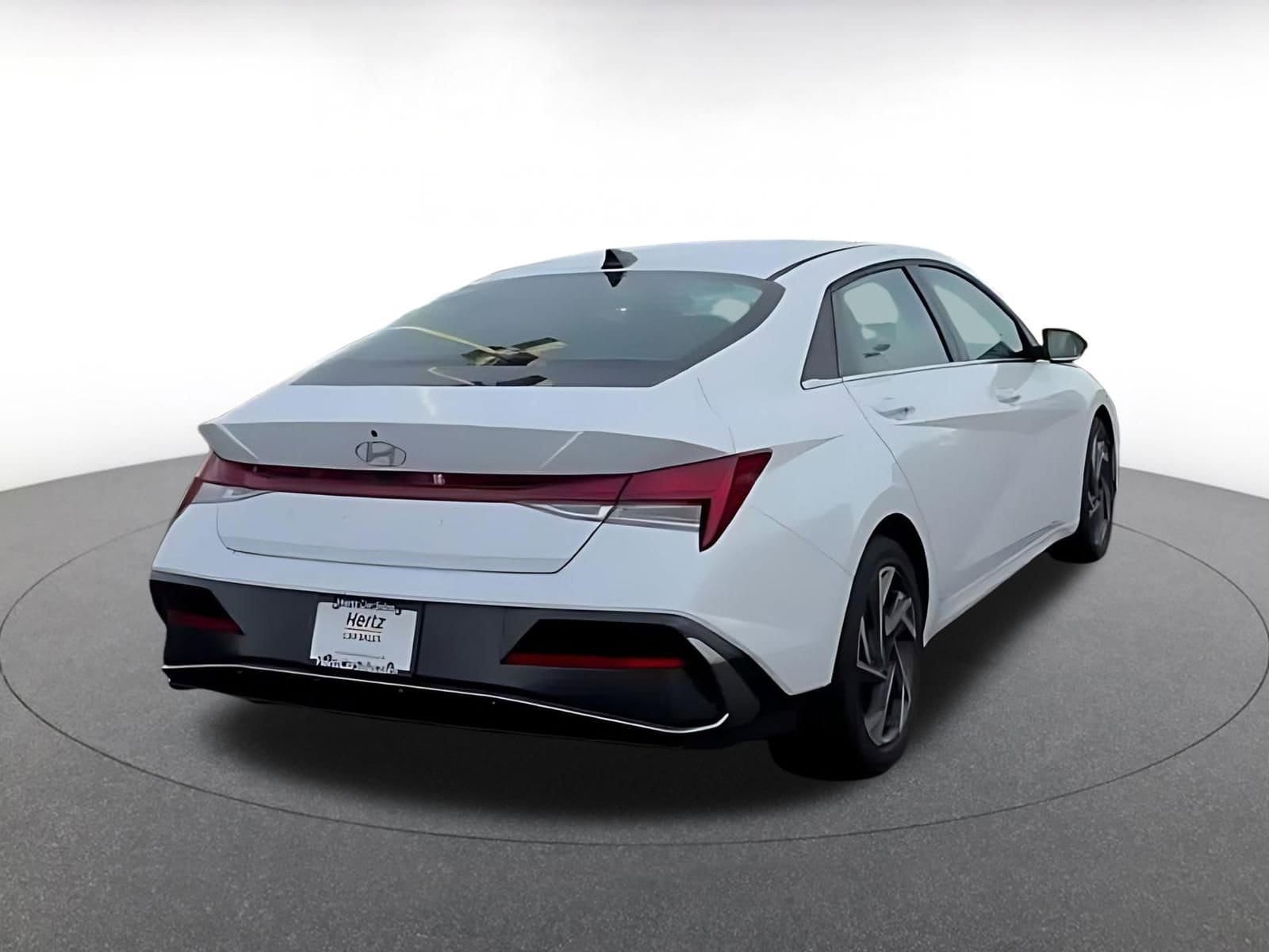 Thumbnail: 2025 Hyundai Elantra - 7