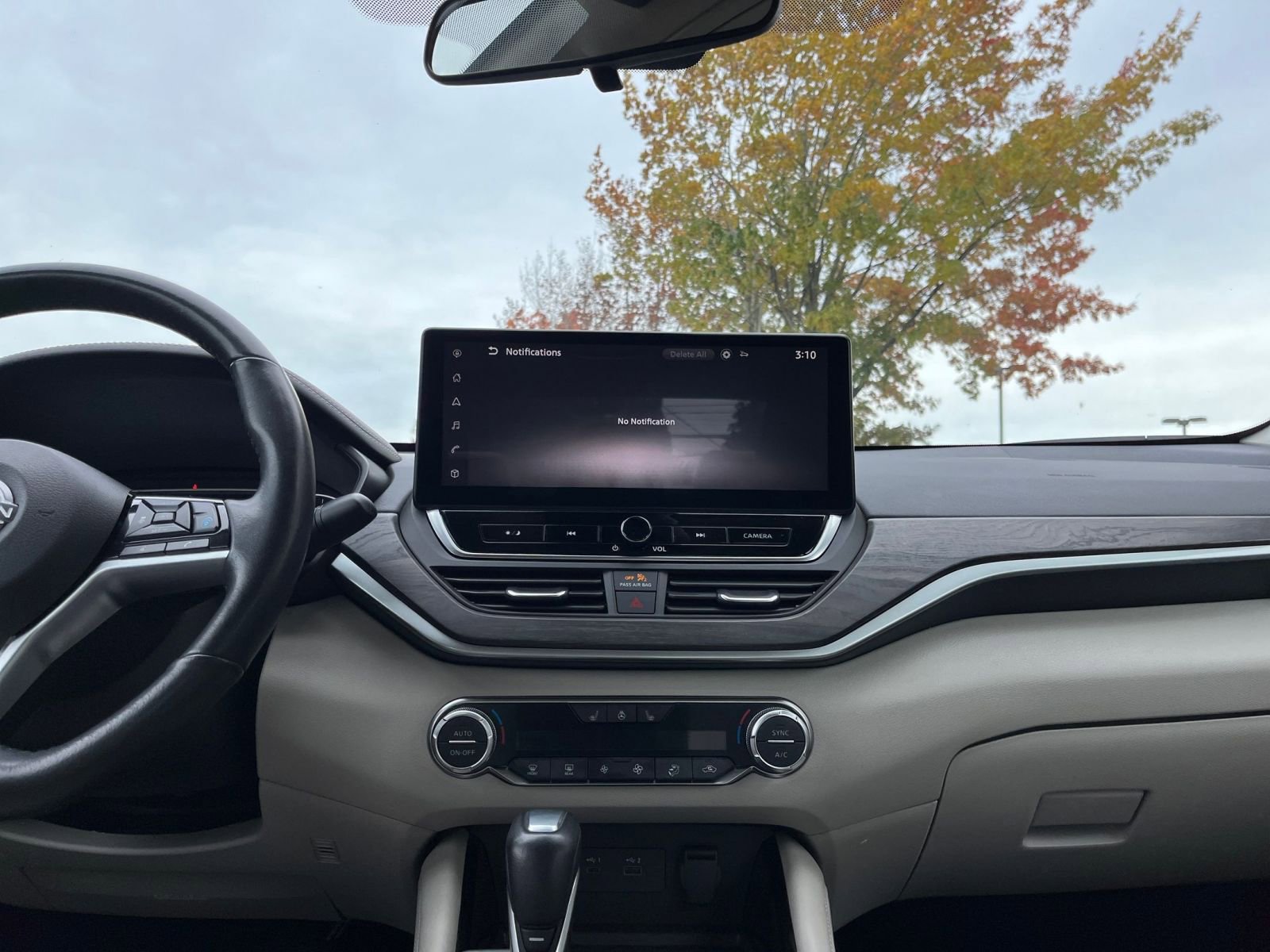 Thumbnail: 2024 Nissan Altima - 25