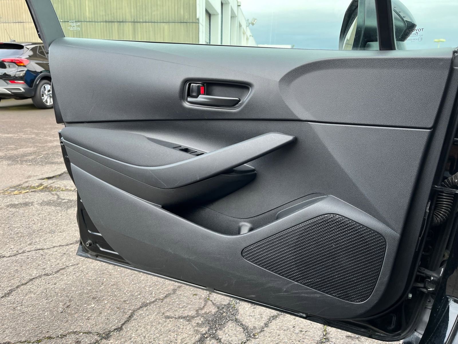 Thumbnail: 2023 Toyota Corolla - 20