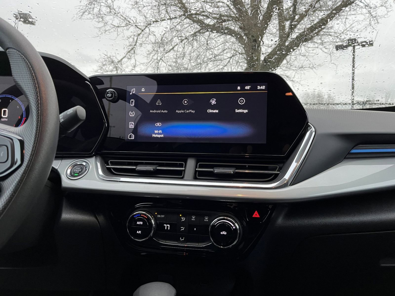 Thumbnail: 2025 Chevrolet Trax - 21