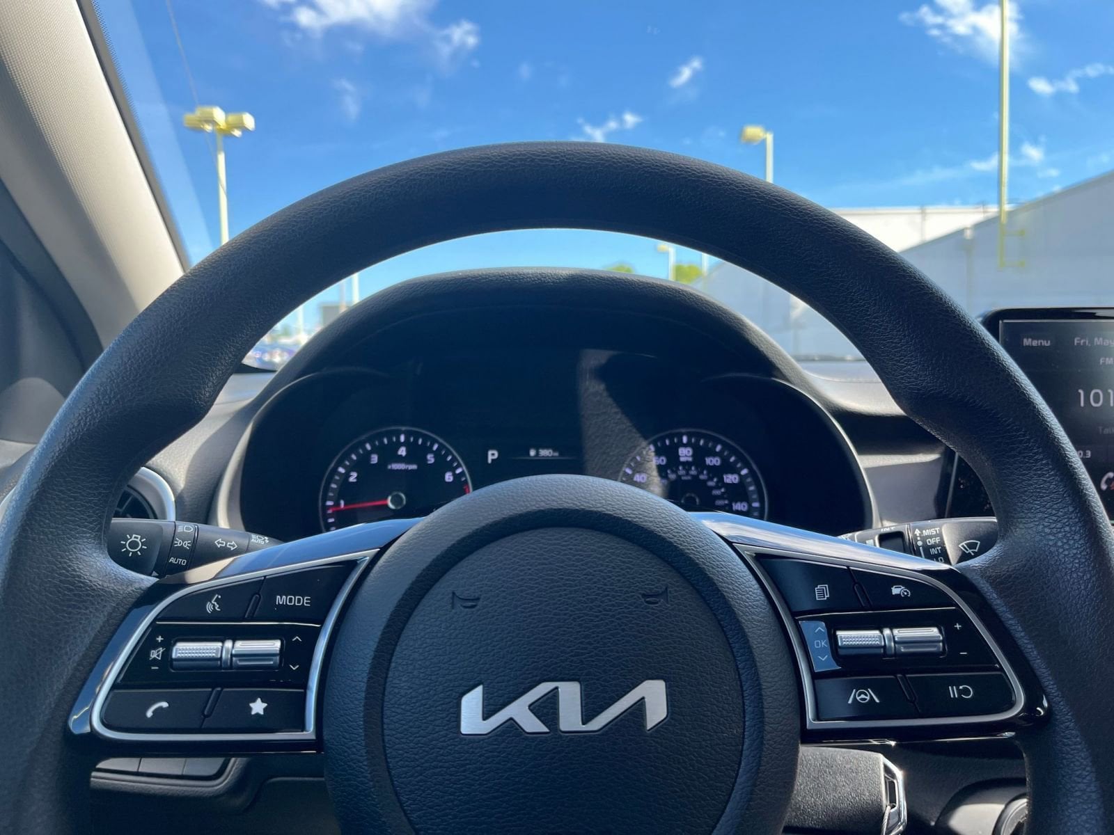 Thumbnail: 2024 Kia Forte - 25