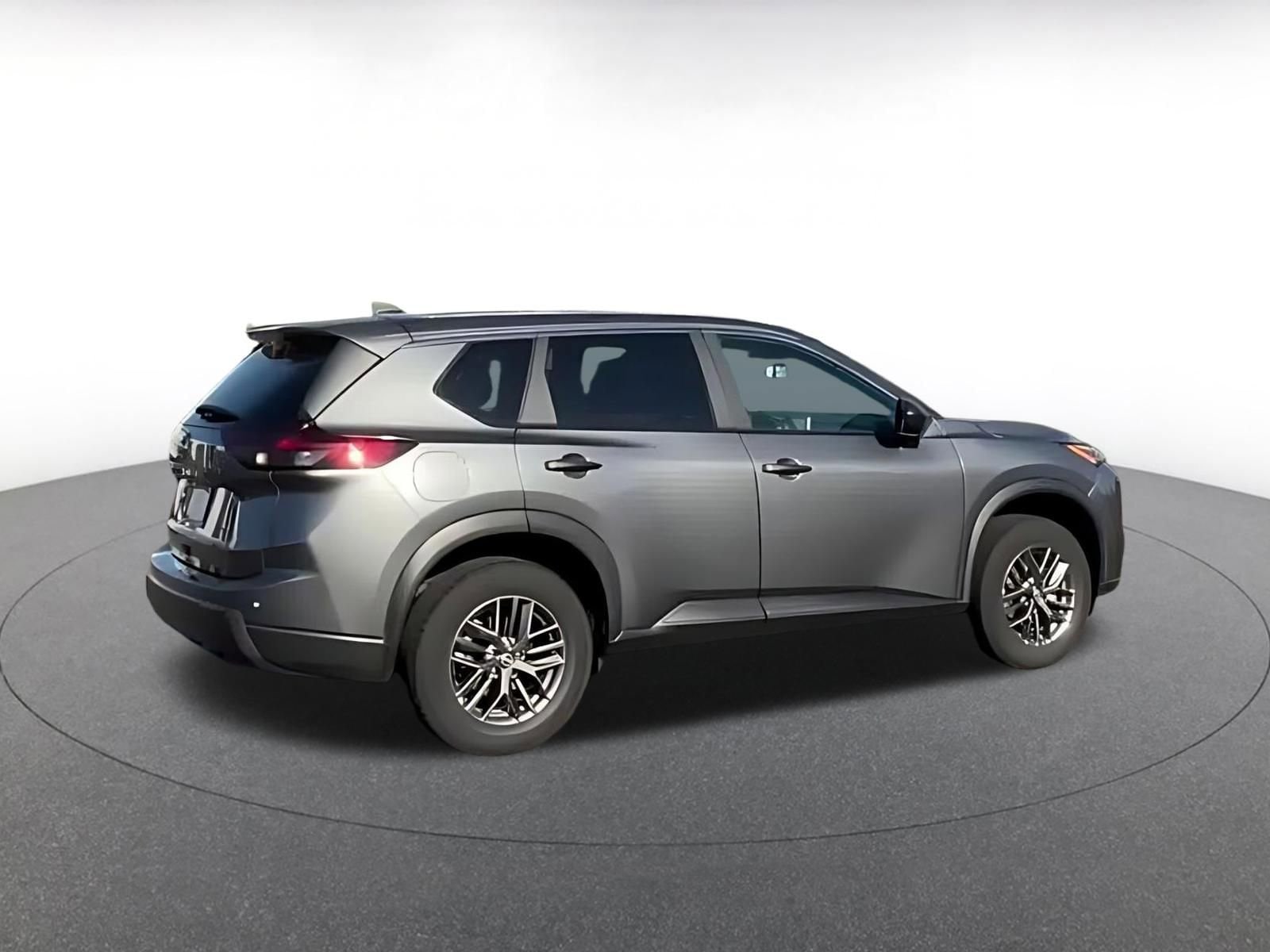 Thumbnail: 2024 Nissan Rogue - 10