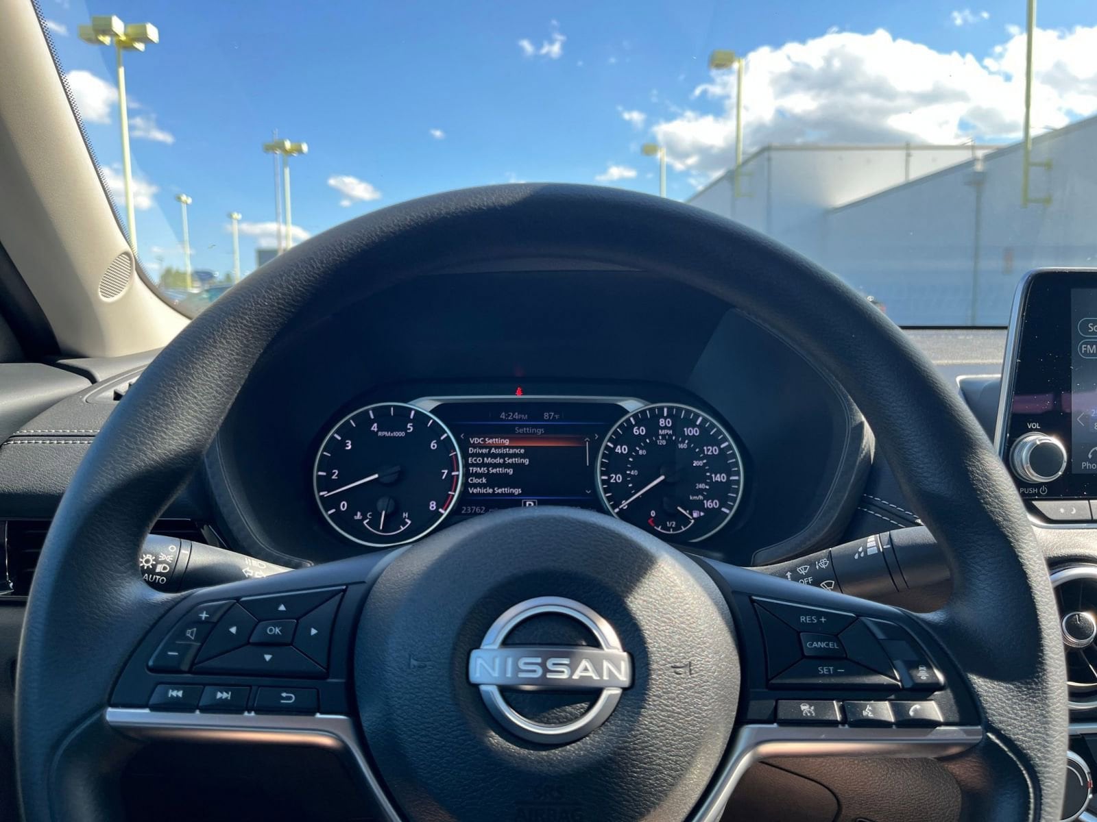 Thumbnail: 2024 Nissan Sentra - 25