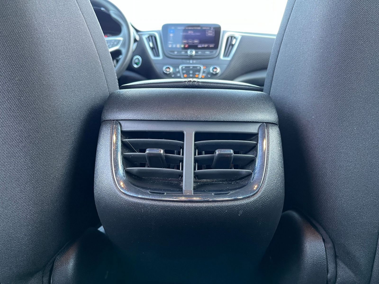 Thumbnail: 2023 Chevrolet Malibu - 23