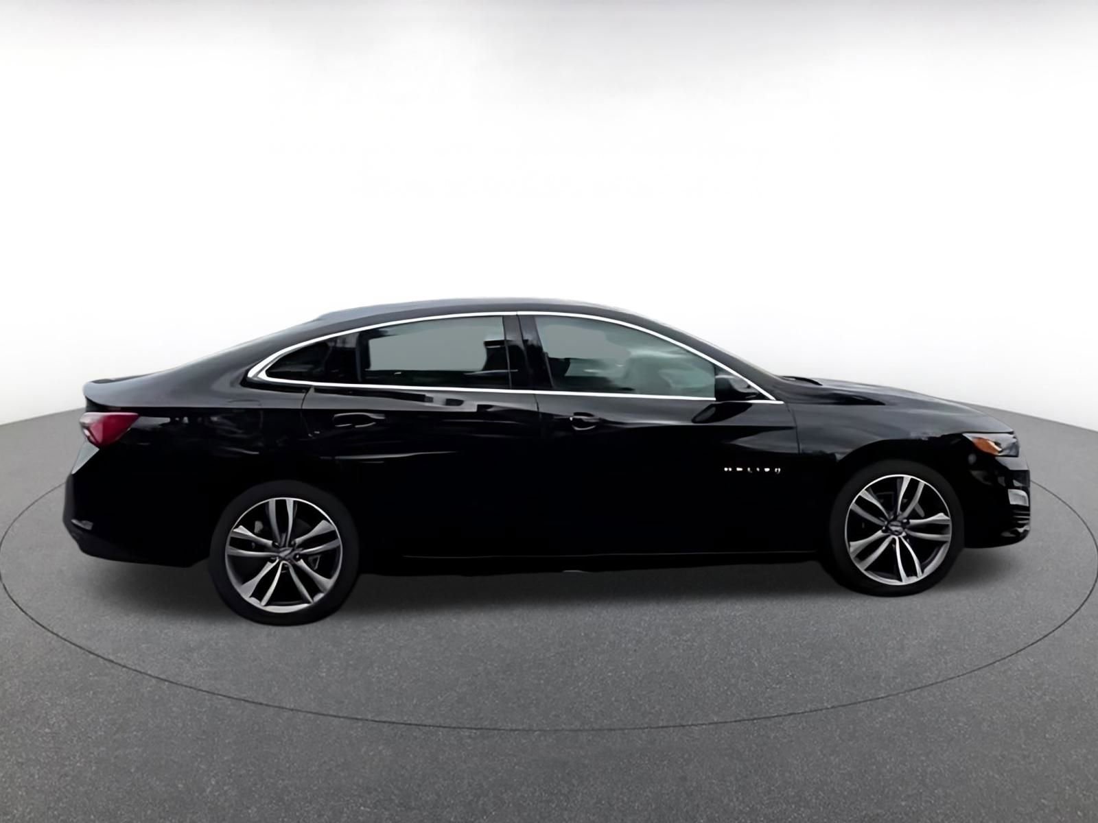 Thumbnail: 2024 Chevrolet Malibu - 14