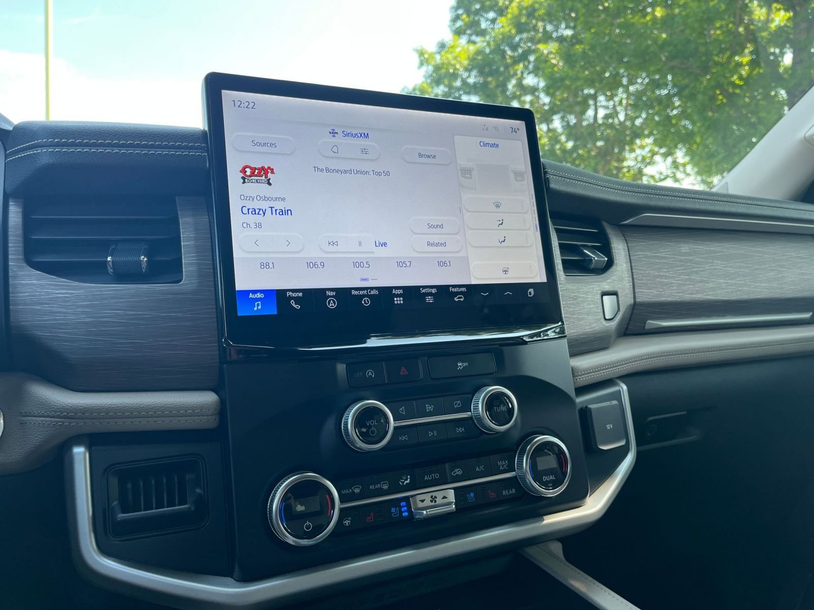 Thumbnail: 2024 Ford Expedition - 24