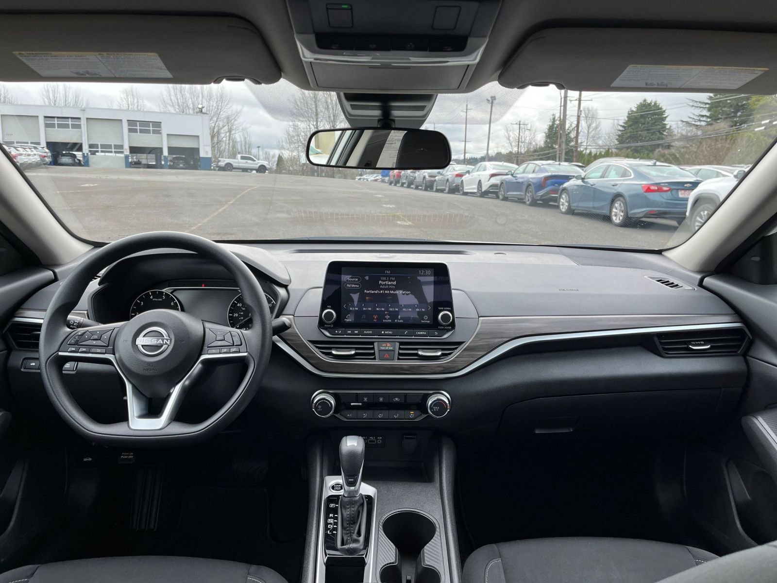 Thumbnail: 2025 Nissan Altima - 33