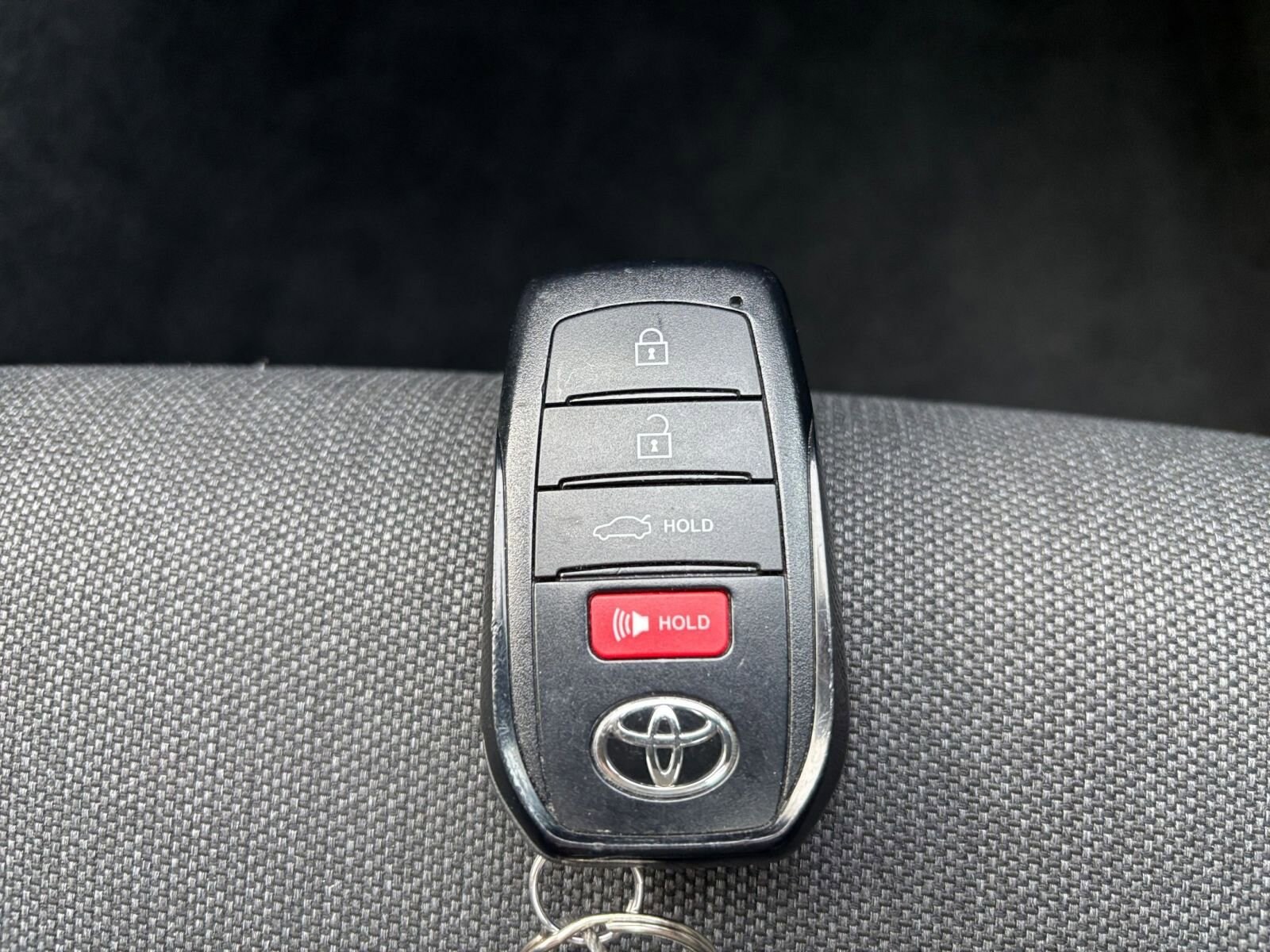 Thumbnail: 2025 Toyota Camry - 21