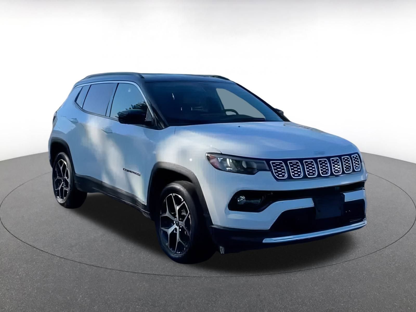 Thumbnail: 2025 Jeep Compass - 3
