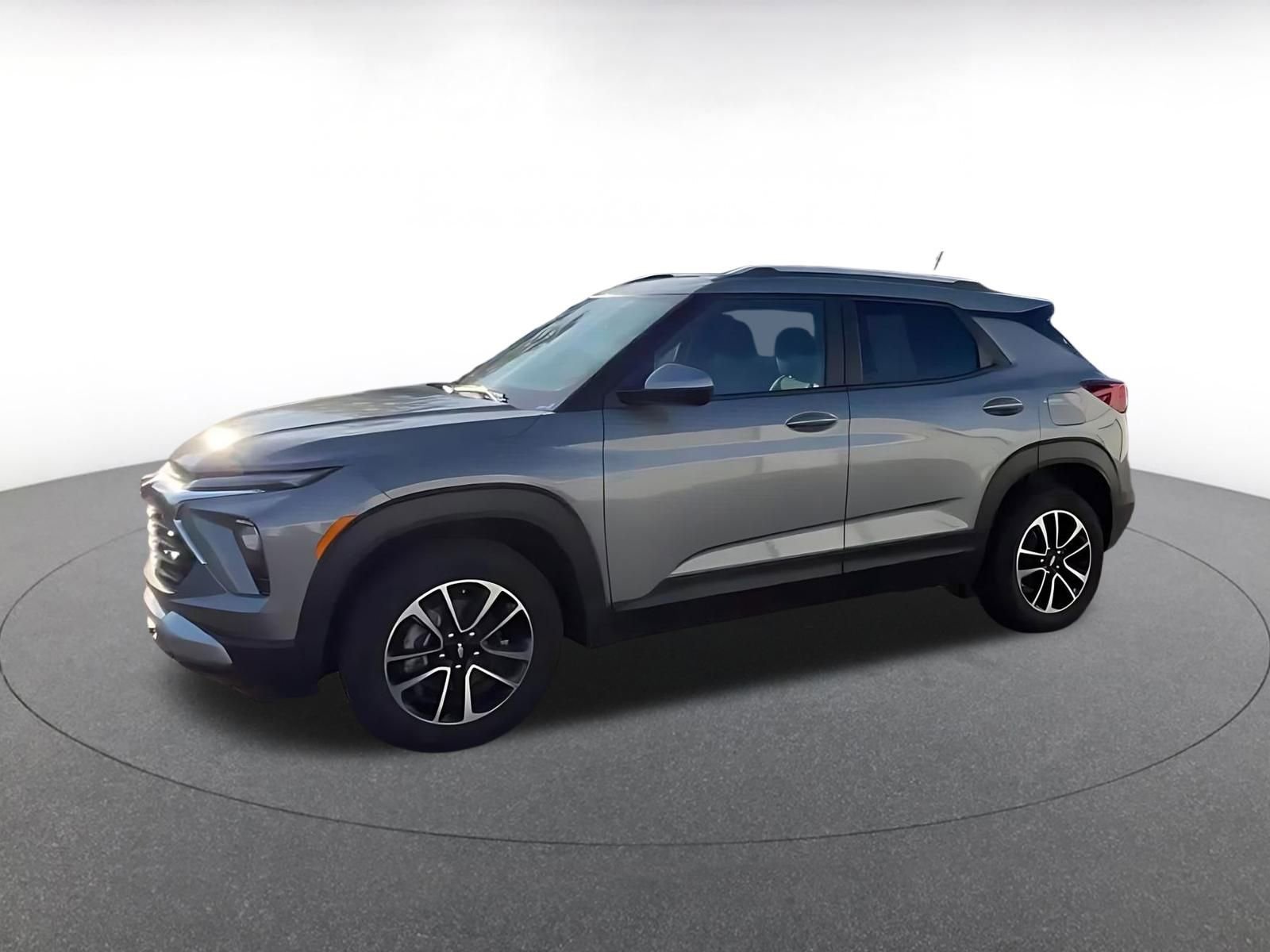 Thumbnail: 2025 Chevrolet TrailBlazer - 8