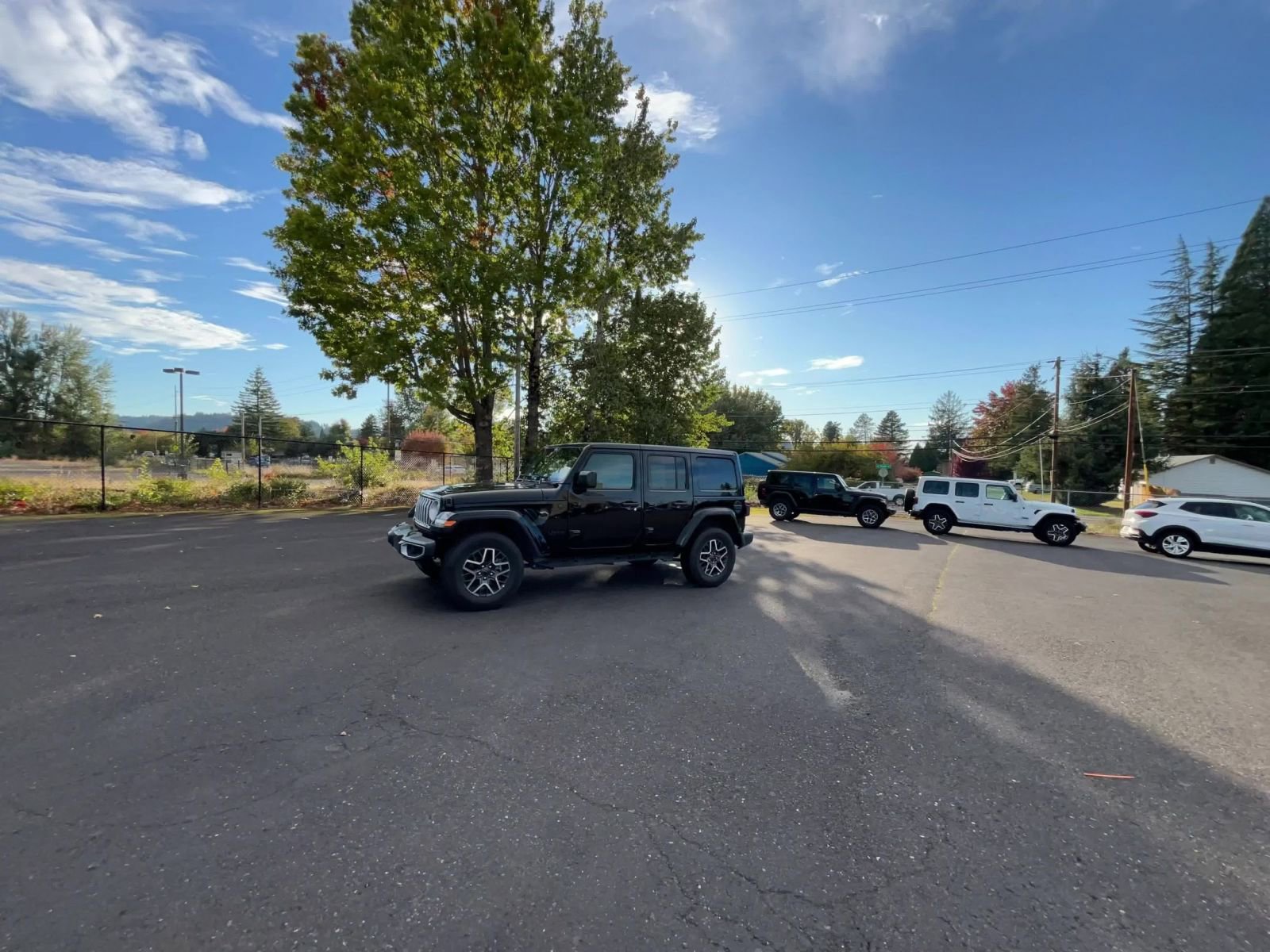 Thumbnail: 2025 Jeep Wrangler - 15