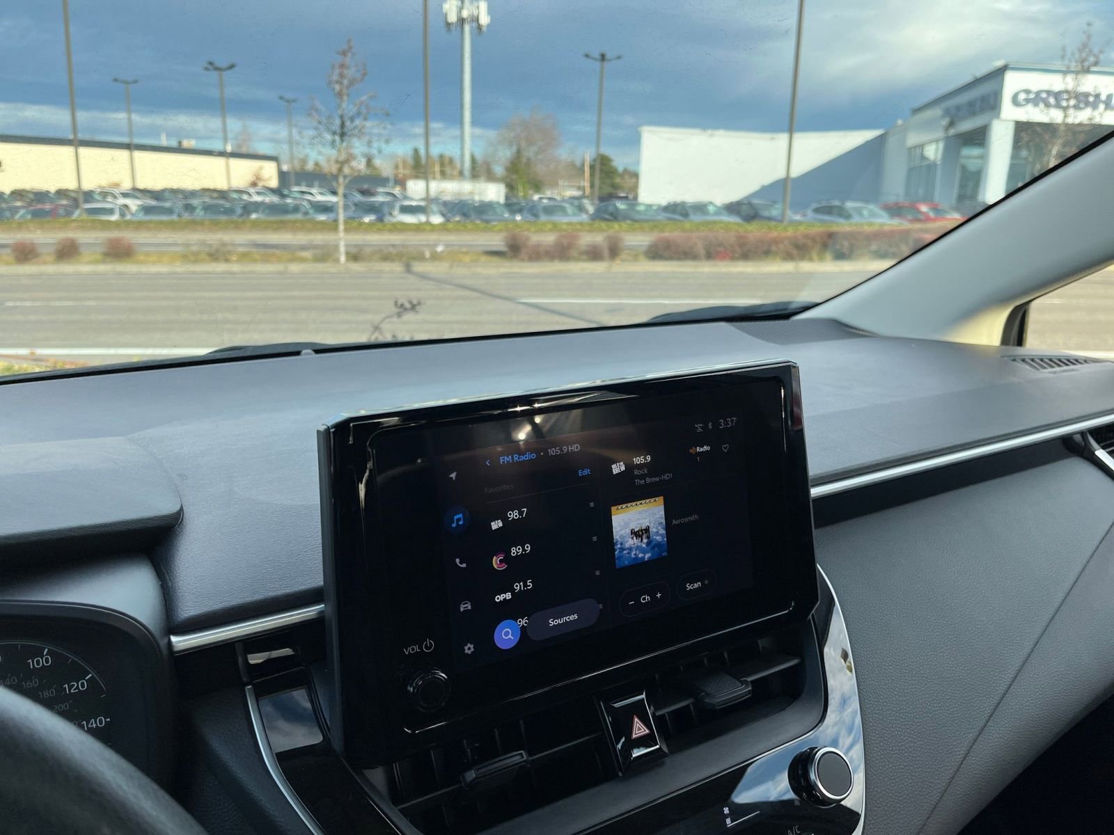 Thumbnail: 2025 Toyota Corolla - 18