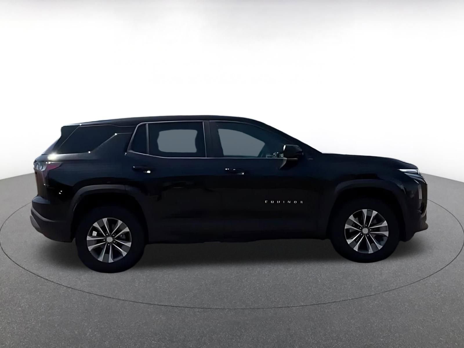Thumbnail: 2025 Chevrolet Equinox - 15