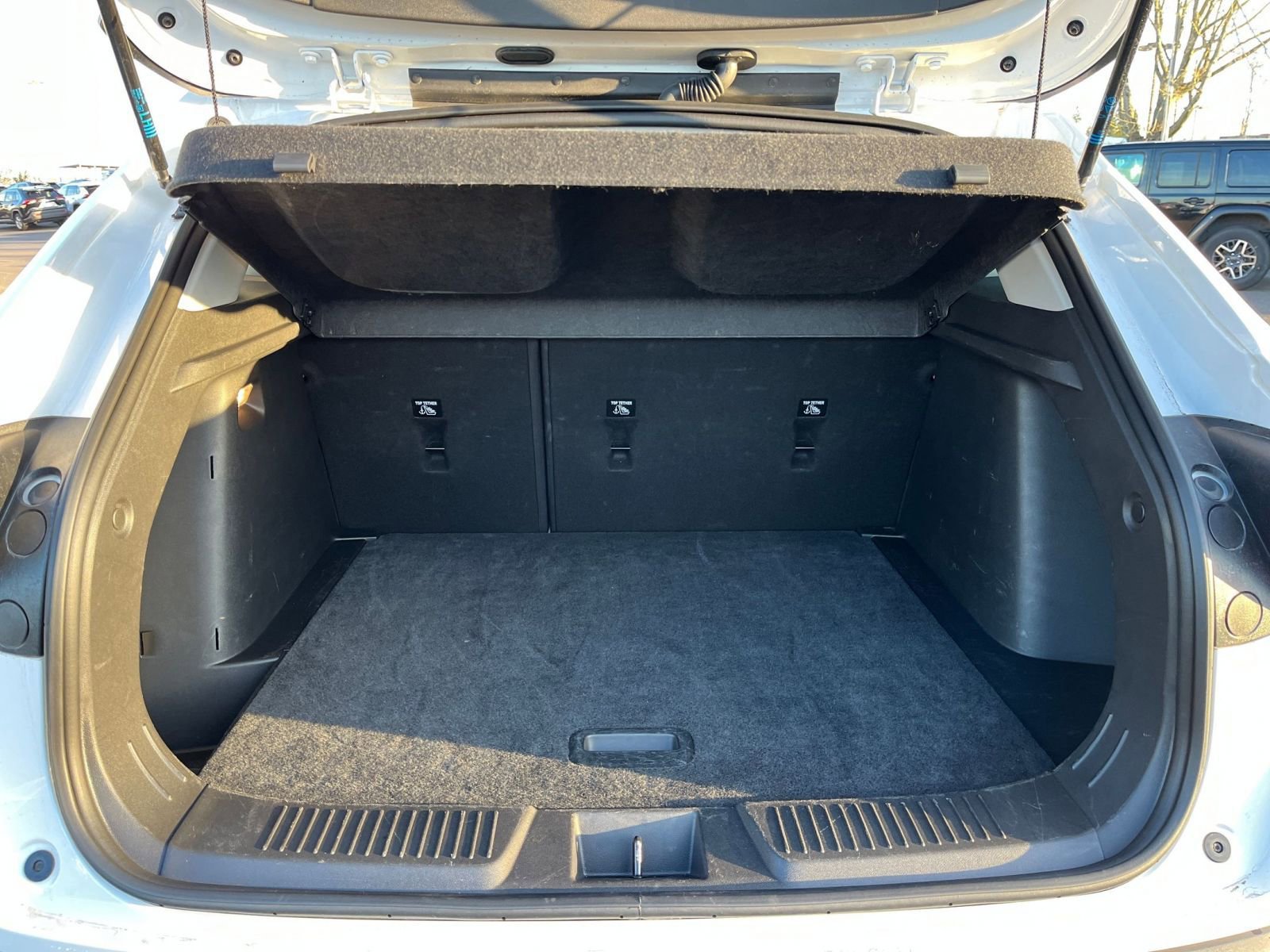 Thumbnail: 2025 Chevrolet Trax - 29