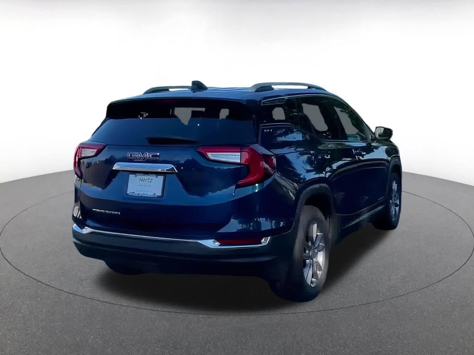Thumbnail: 2023 GMC Terrain - 14
