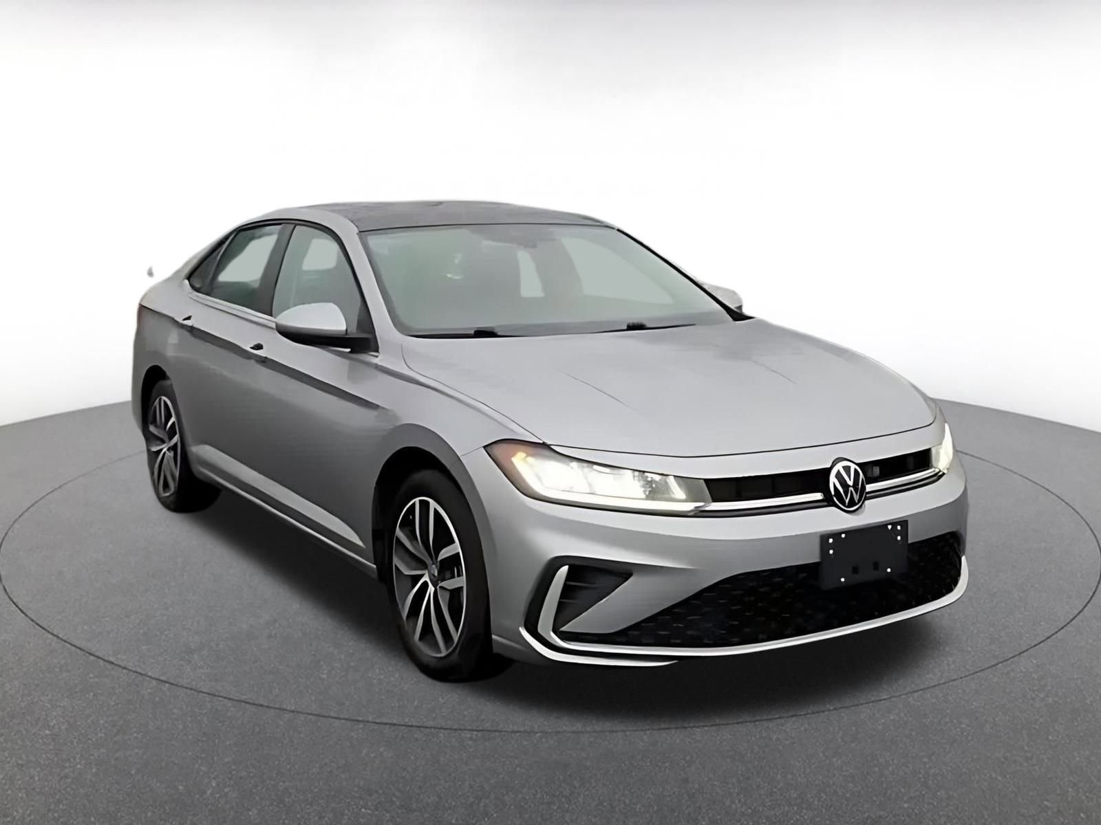 Thumbnail: 2025 Volkswagen Jetta - 3