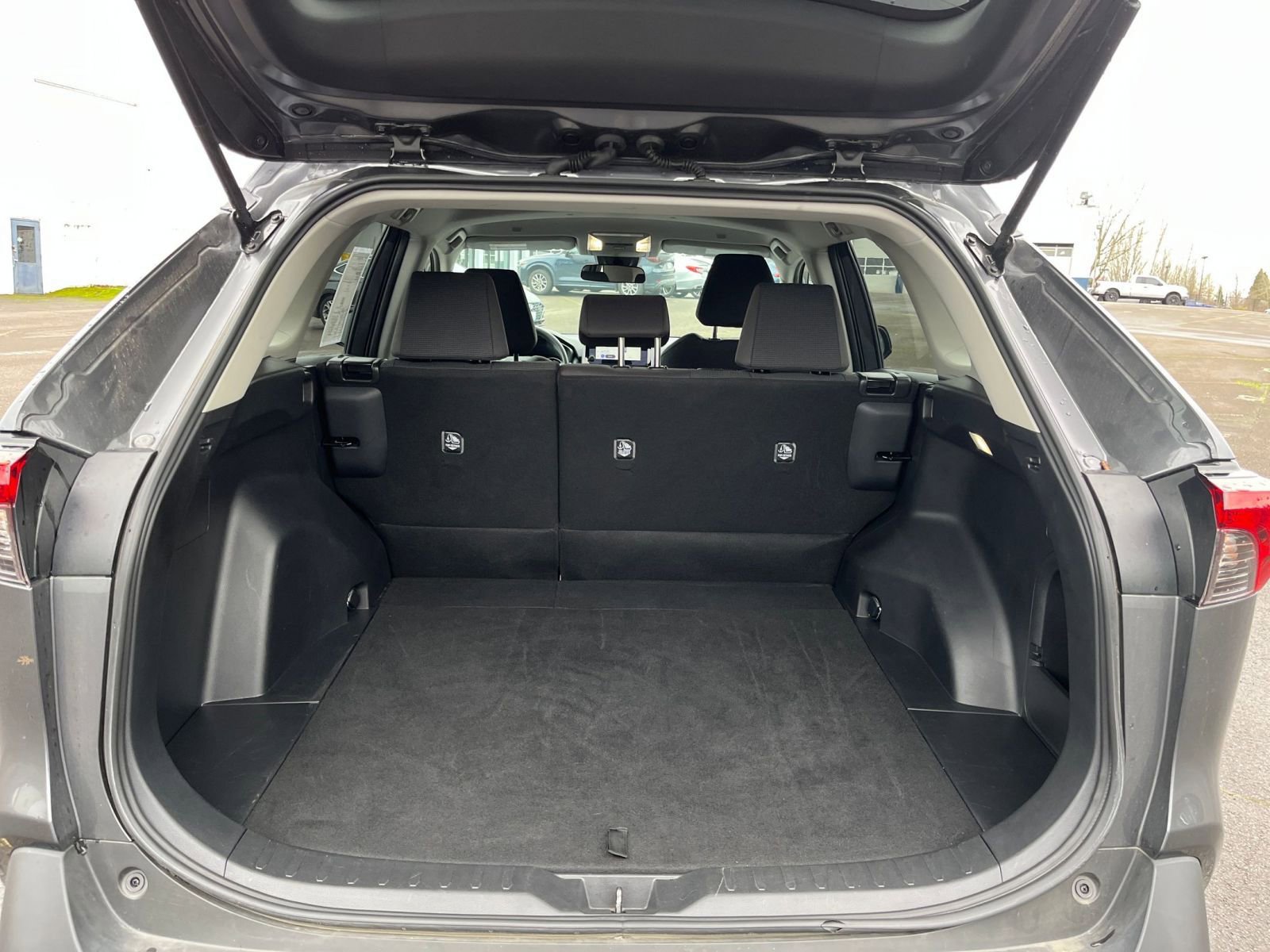 Thumbnail: 2025 Toyota RAV4 - 30