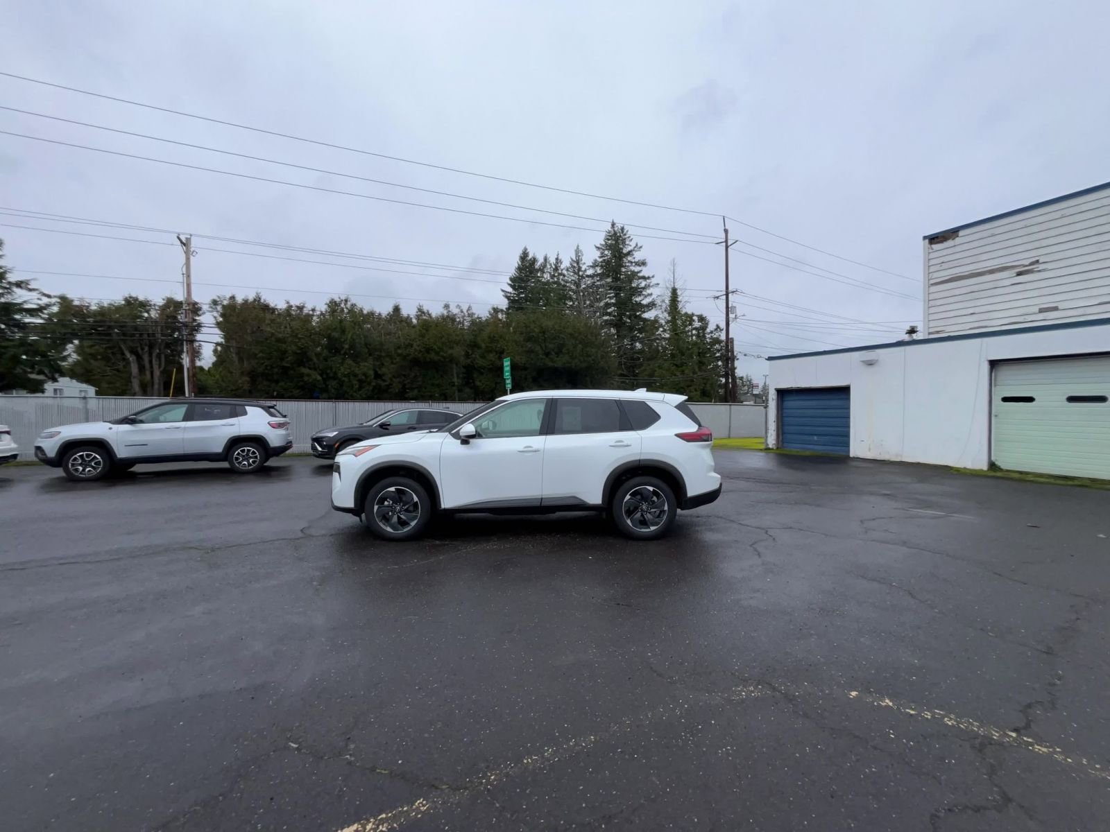 Thumbnail: 2025 Nissan Rogue - 16